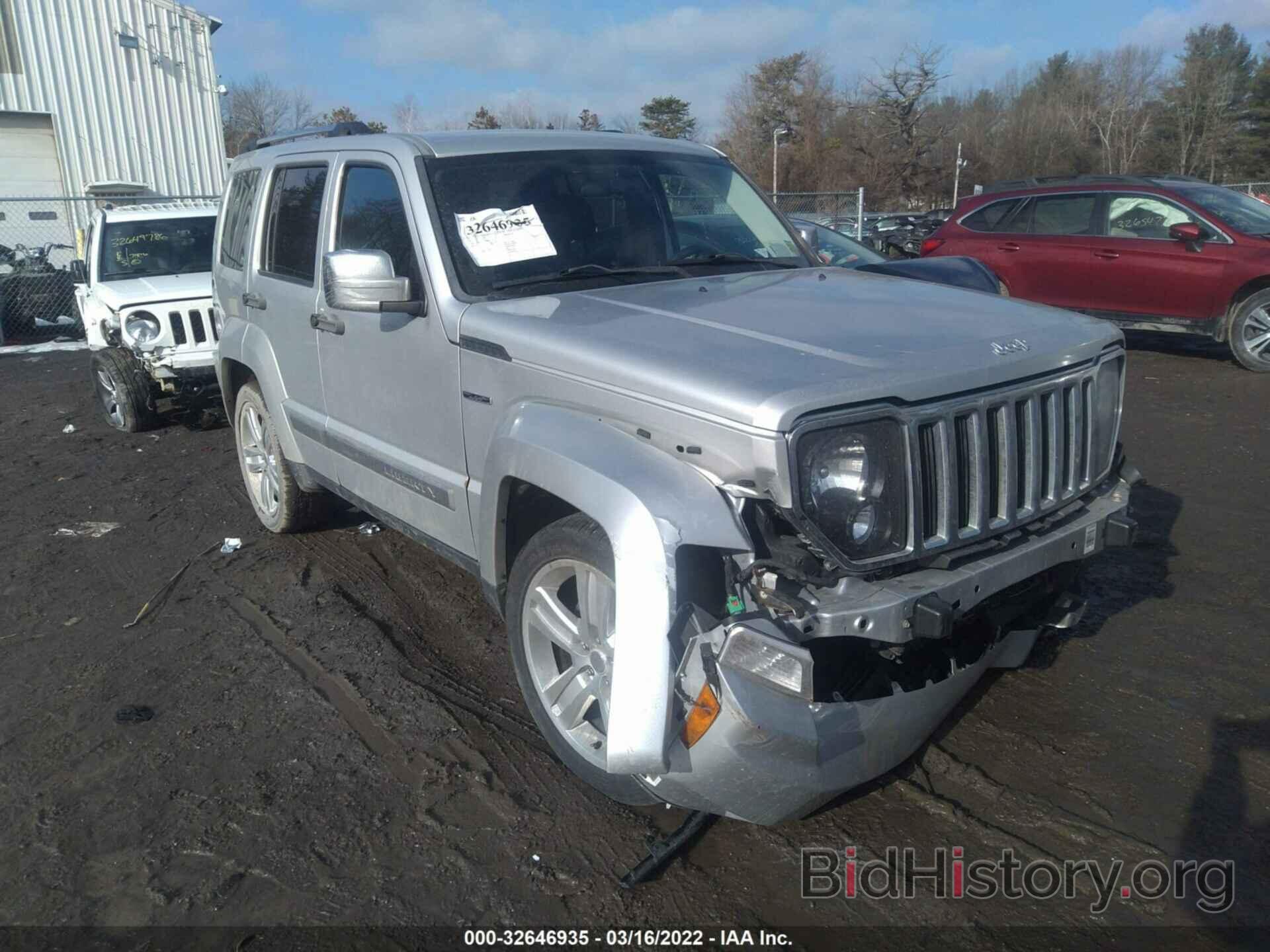 Photo 1J4PN2GK4BW592869 - JEEP LIBERTY 2011