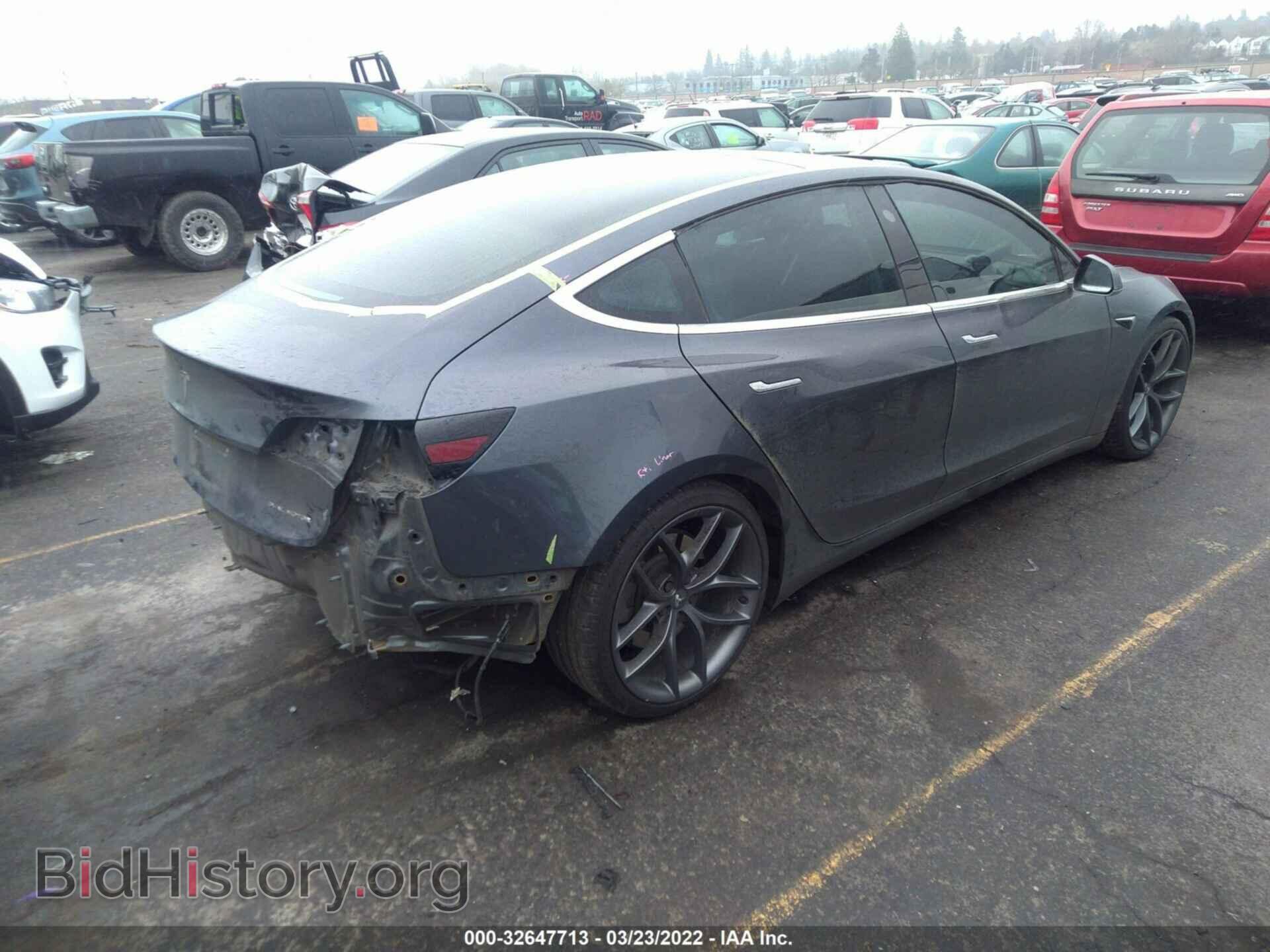 2019 TESLA MODEL 3 - VIN: 5YJ3E1EB9KF209899 - Photo 4