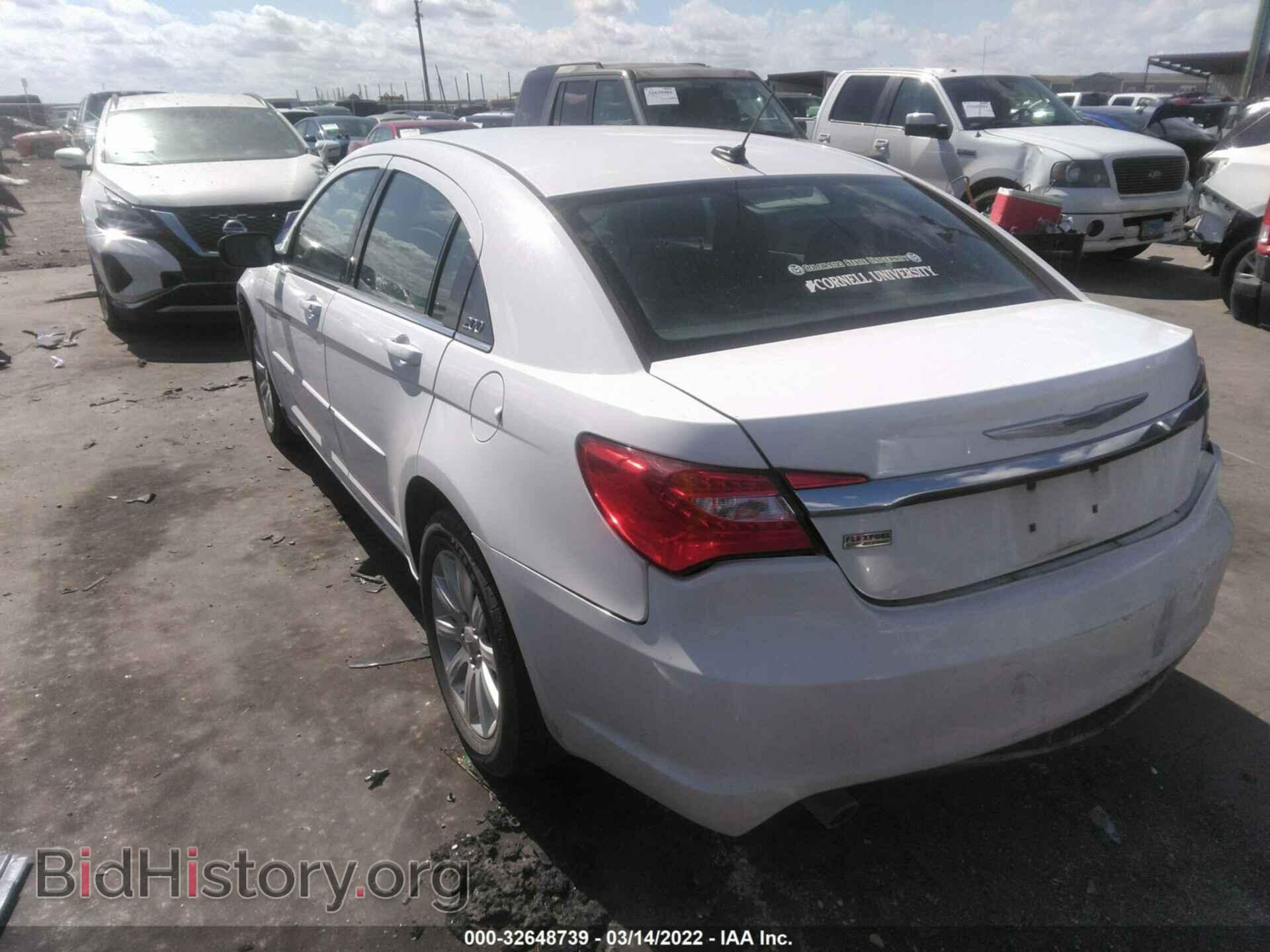2012 CHRYSLER 200 - VIN: 1C3CCBBG9CN130736 - Фото 3