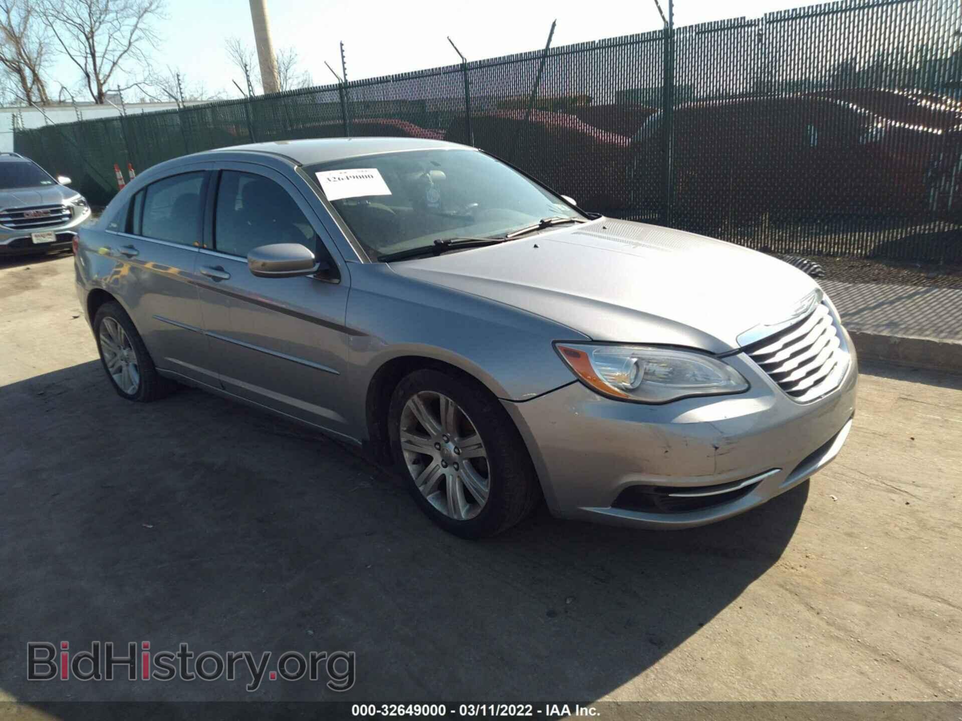 Photo 1C3CCBBB8DN714633 - CHRYSLER 200 2013