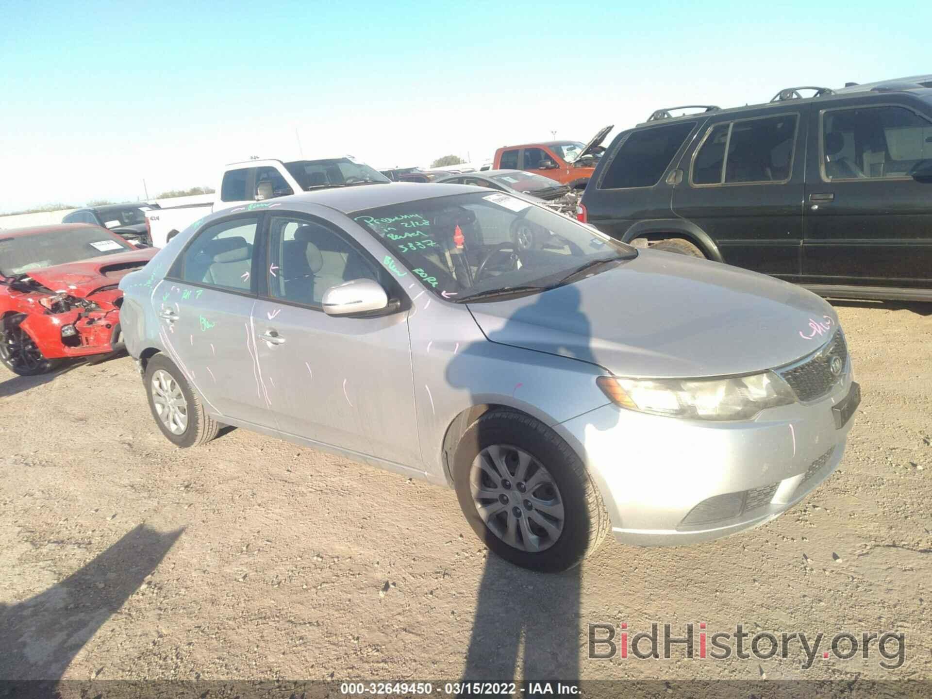 Photo KNAFU4A22D5695352 - KIA FORTE 2013