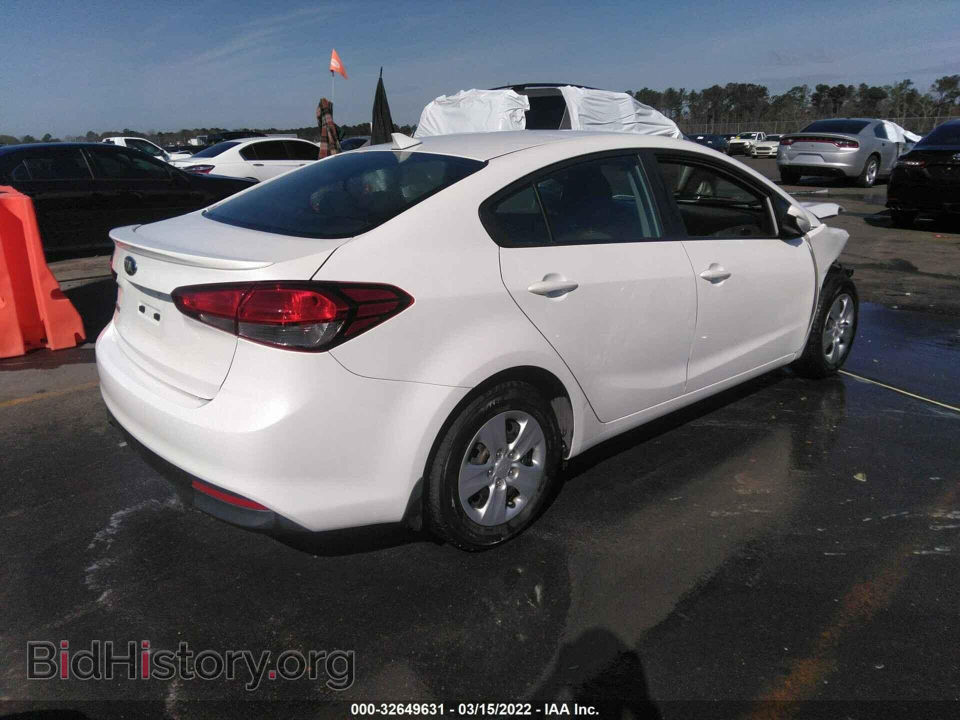 2017 KIA FORTE - VIN: 3KPFL4A77HE086074 - Фото 4