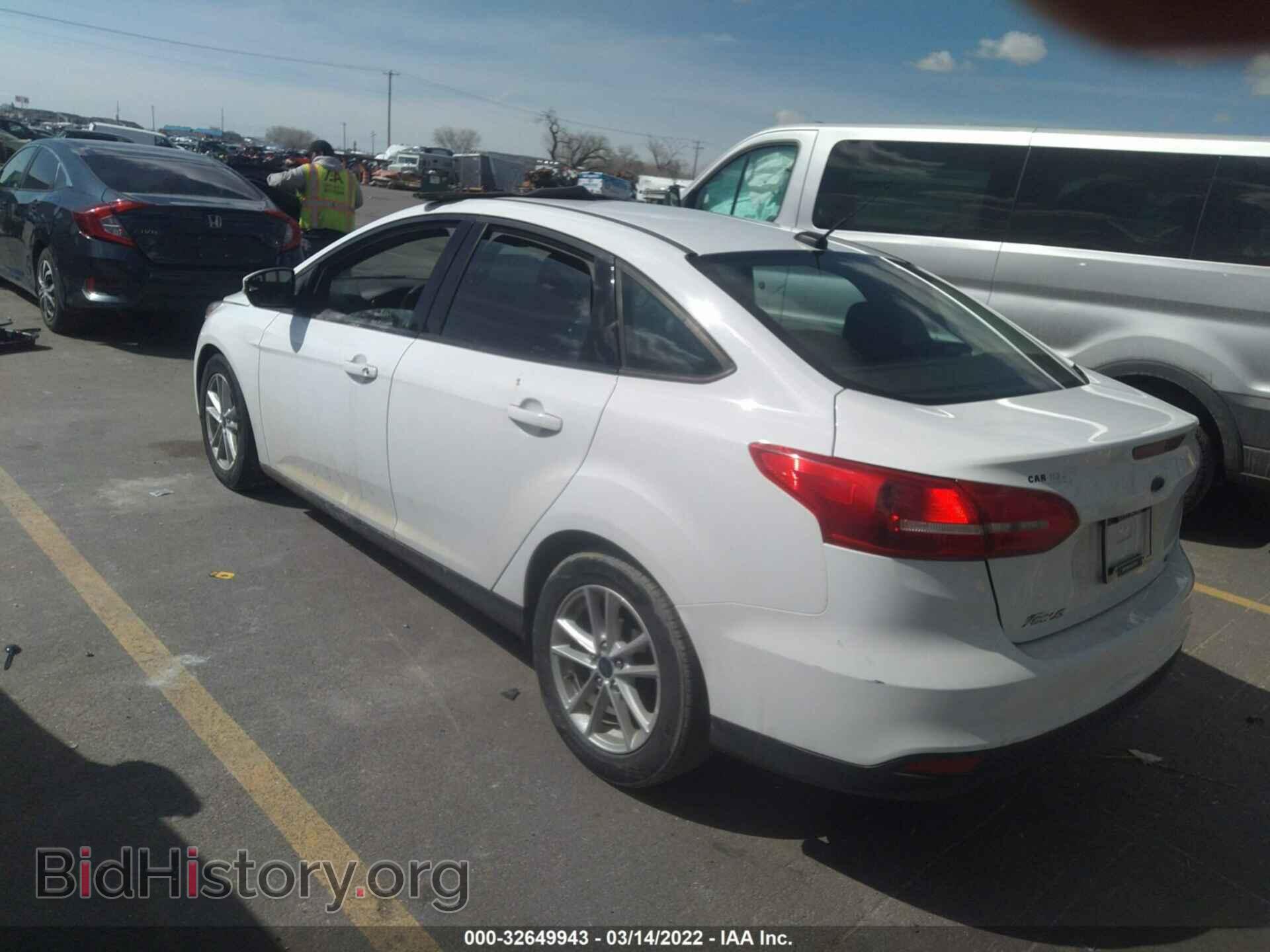 2017 FORD FOCUS - VIN: 1FADP3F2XHL304590 - Фото 3