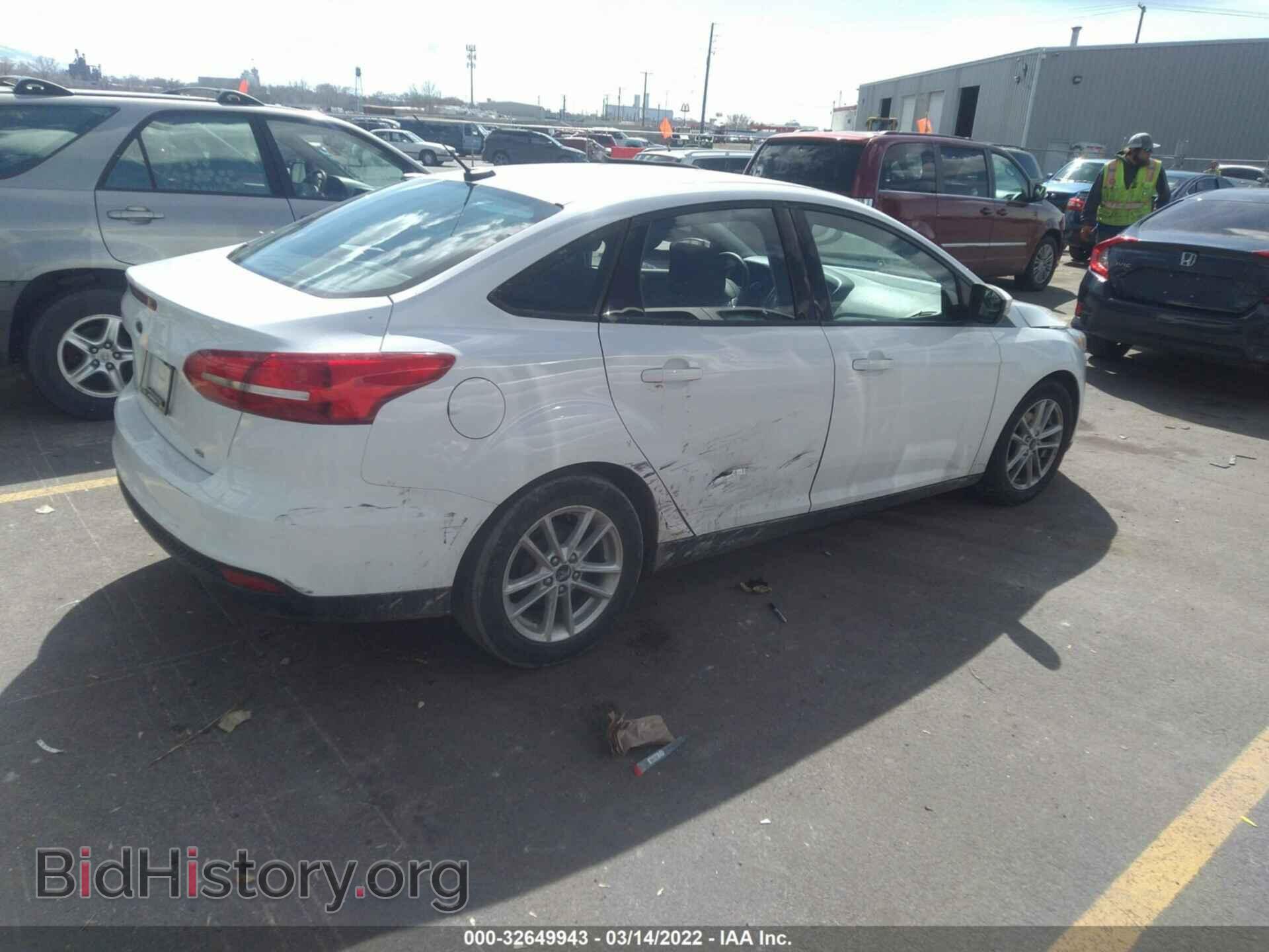 2017 FORD FOCUS - VIN: 1FADP3F2XHL304590 - Фото 4