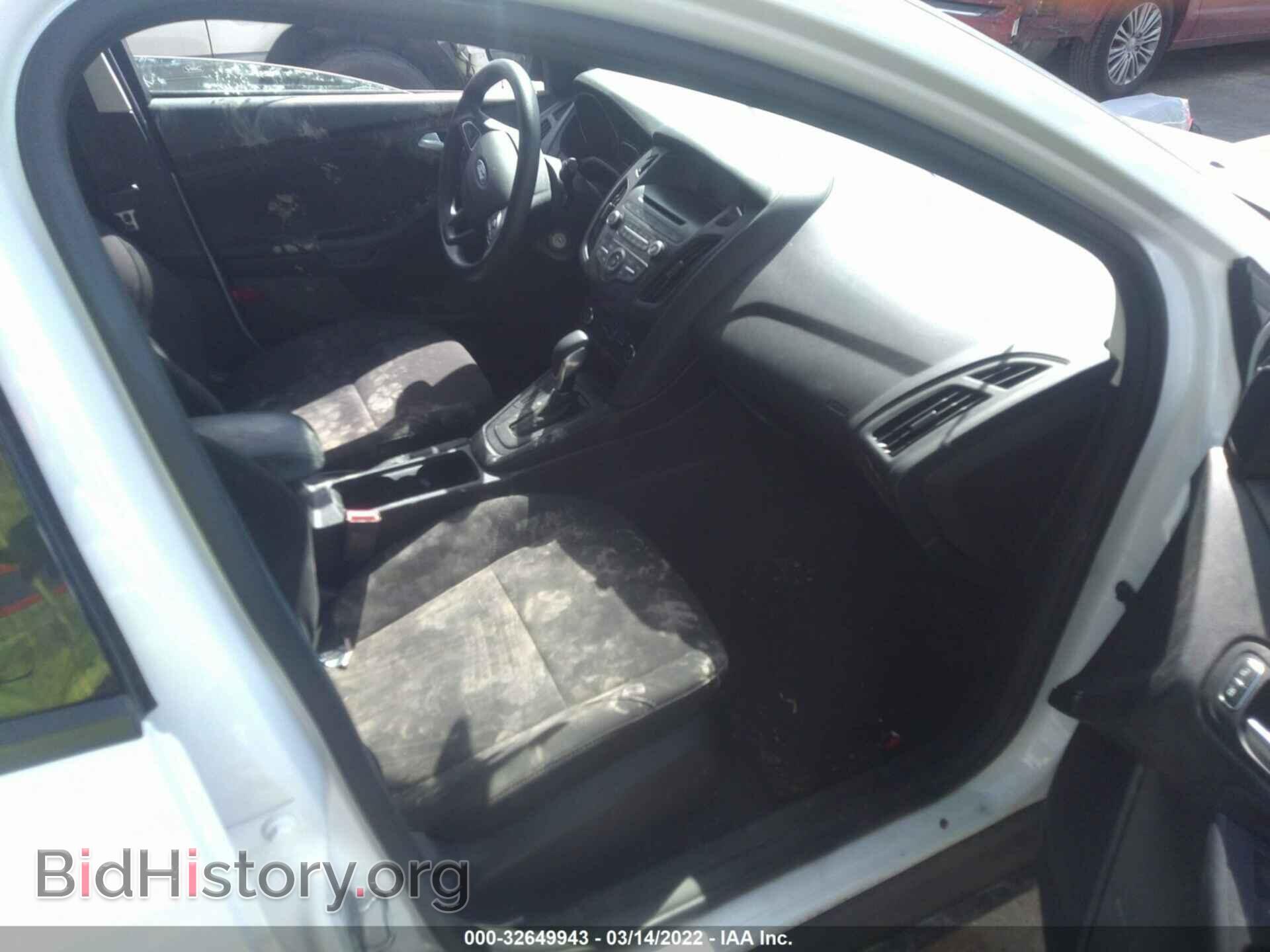 2017 FORD FOCUS - VIN: 1FADP3F2XHL304590 - Фото 5