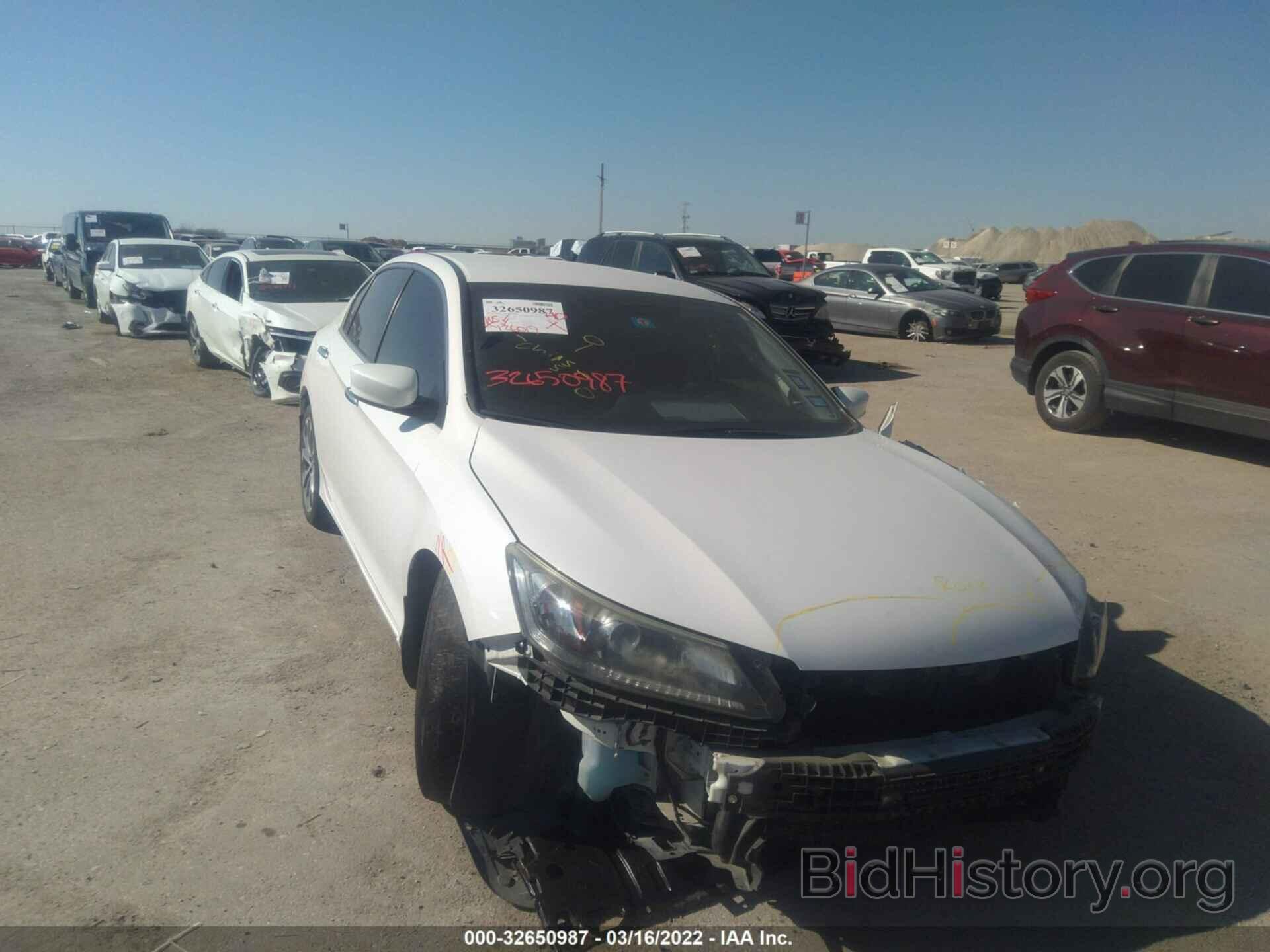 Photo 1HGCR2F5XFA045002 - HONDA ACCORD SEDAN 2015