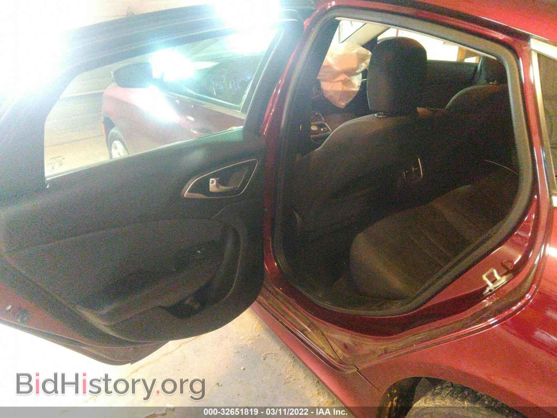 2015 CHRYSLER 200 - VIN: 1C3CCCAB3FN546152 - Фото 8