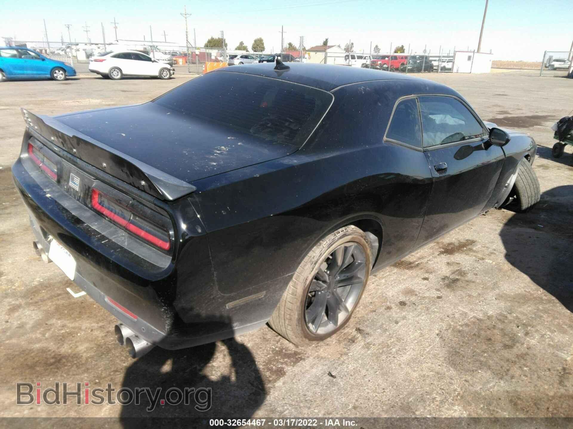 2016 DODGE CHALLENGER - VIN: 2C3CDZAG4GH264947 - Фото 4