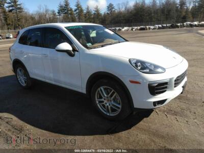 2016 Porsche CAYENNE, белый — VIN WP1AA2A24GLA10602, IAAI
