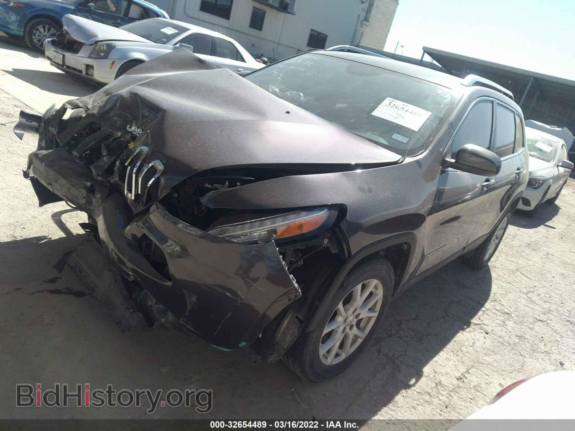 2016 JEEP CHEROKEE - VIN: 1C4PJLCB8GW110506 - Фото 2