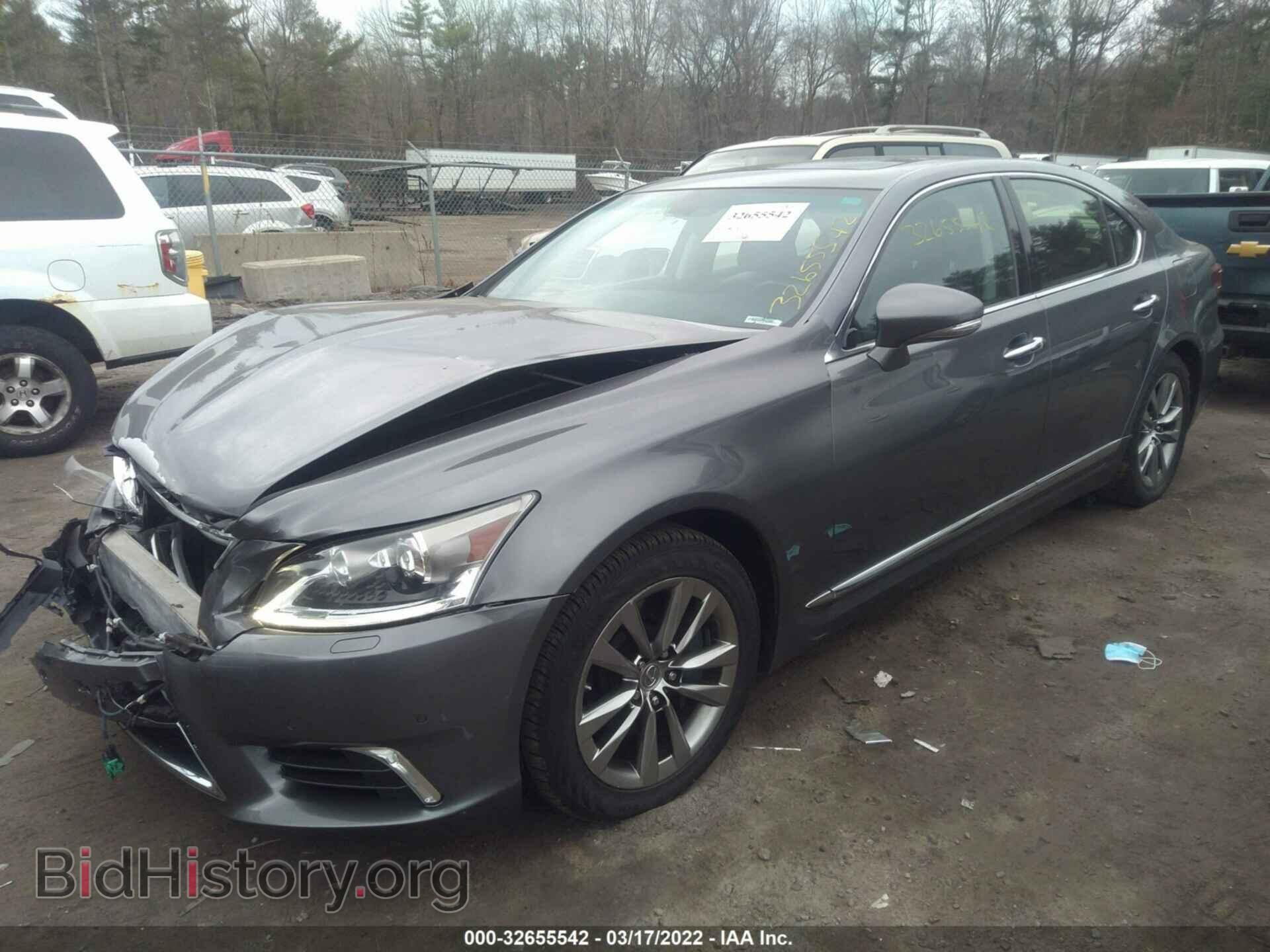 2013 LEXUS LS 460 - VIN: JTHCL5EF2D5016352 - Photo 2