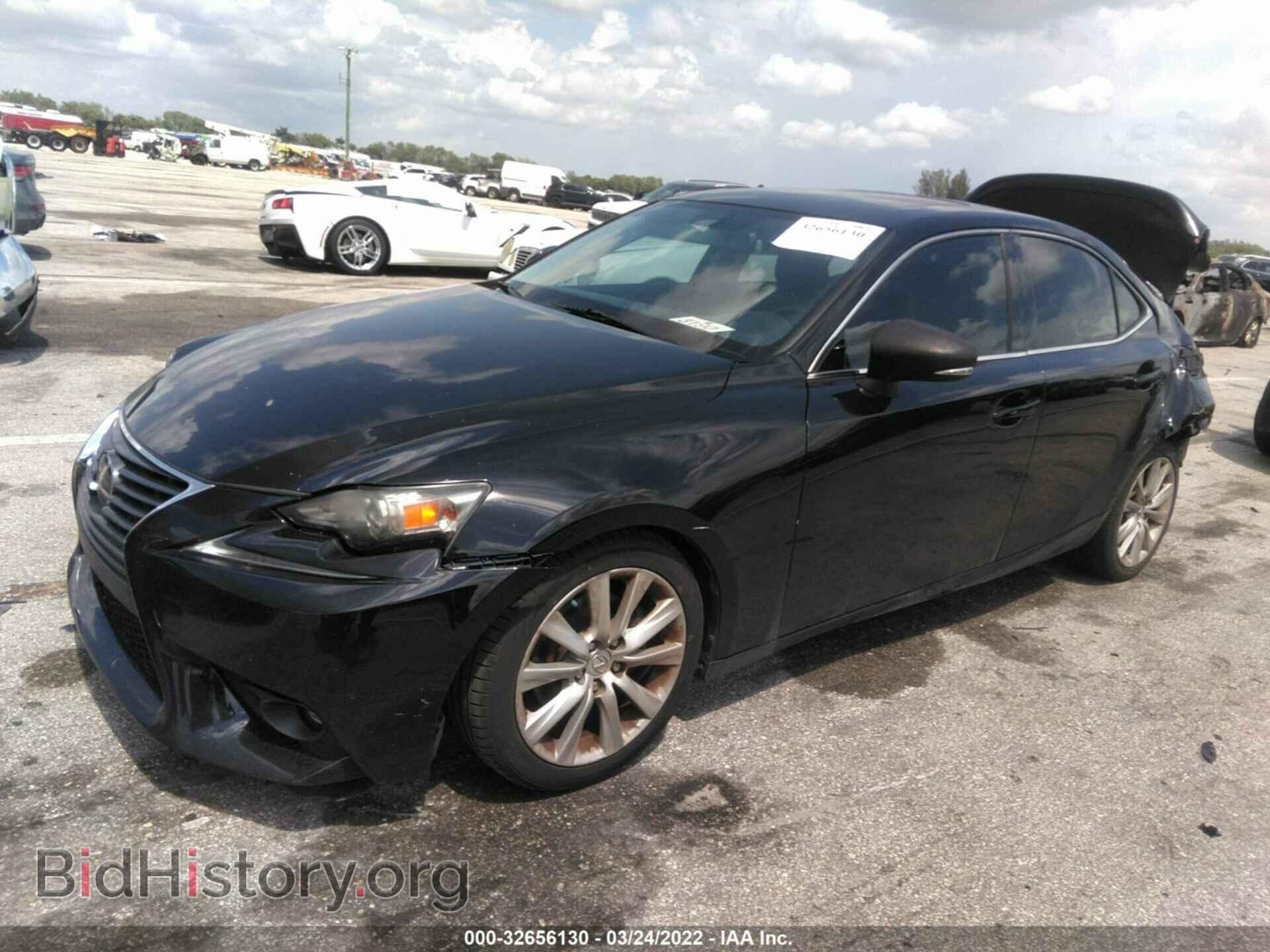 2015 LEXUS IS 250 - VIN: JTHBF1D20F5052988 - Photo 2