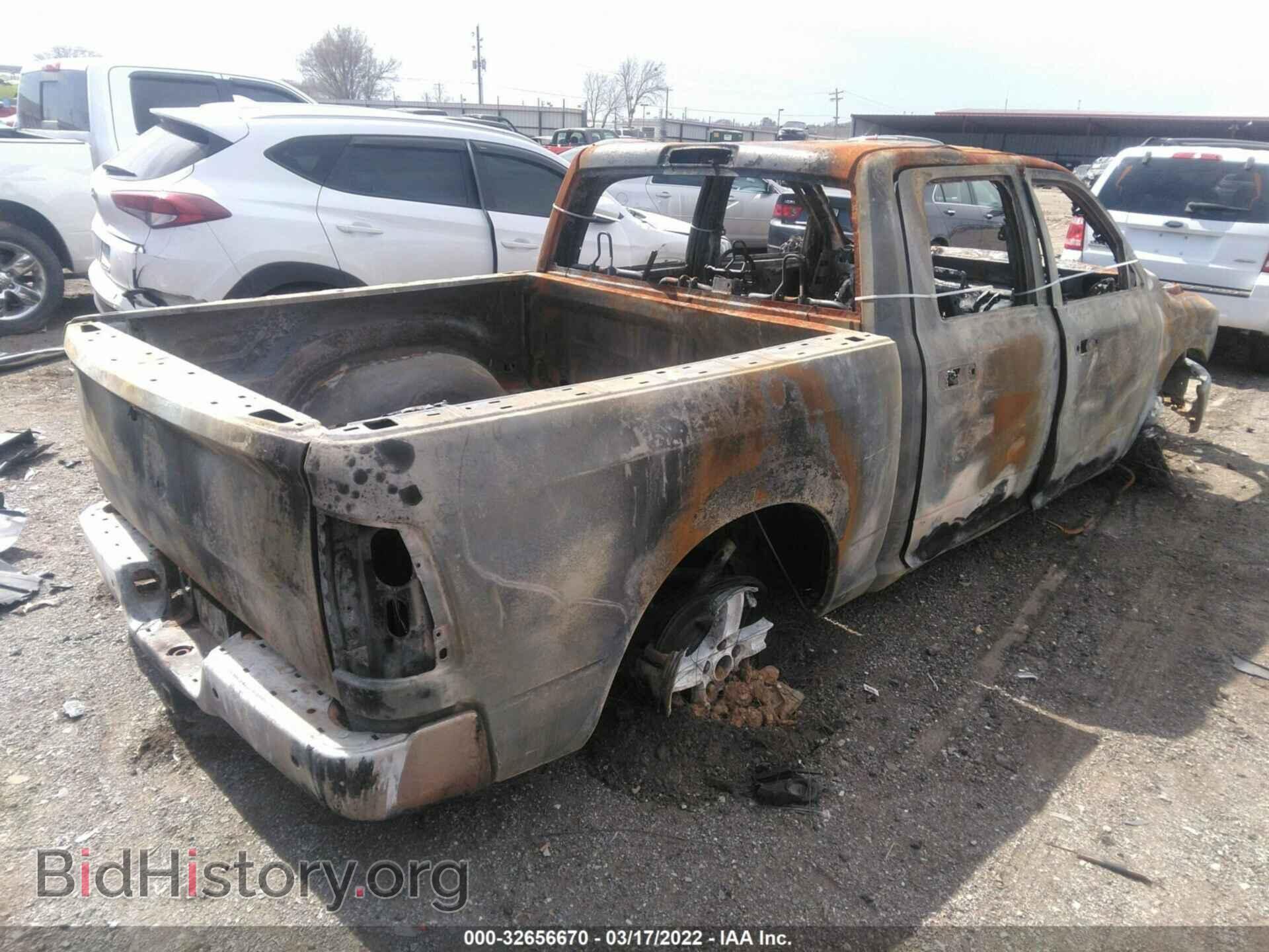 2016 RAM 1500 - VIN: 1C6RR7LM6GS253608 - Фото 4