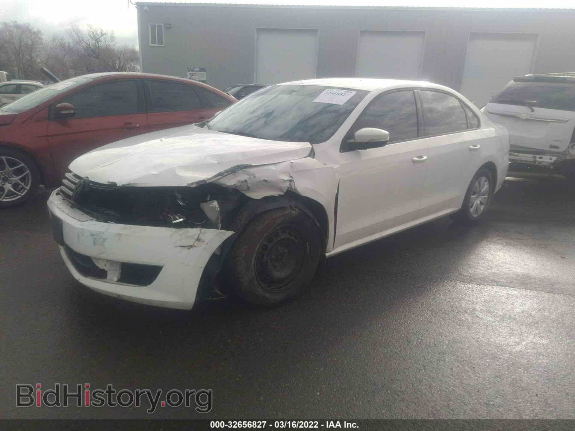 2014 VOLKSWAGEN PASSAT - VIN: 1VWAT7A3XEC071285 - Фото 2