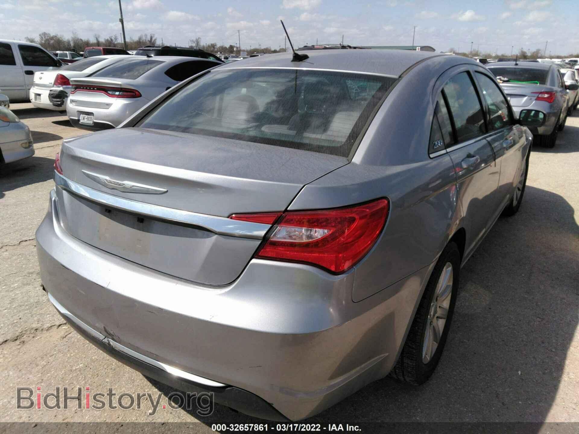 2014 CHRYSLER 200 - VIN: 1C3CCBBB8EN127625 - Фото 4