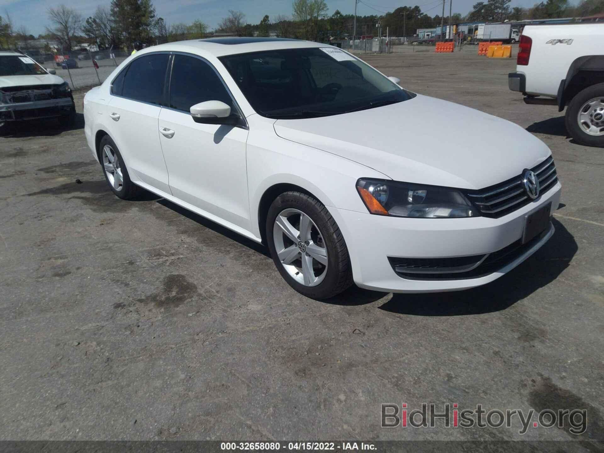 Photo 1VWBP7A35DC060430 - VOLKSWAGEN PASSAT 2013