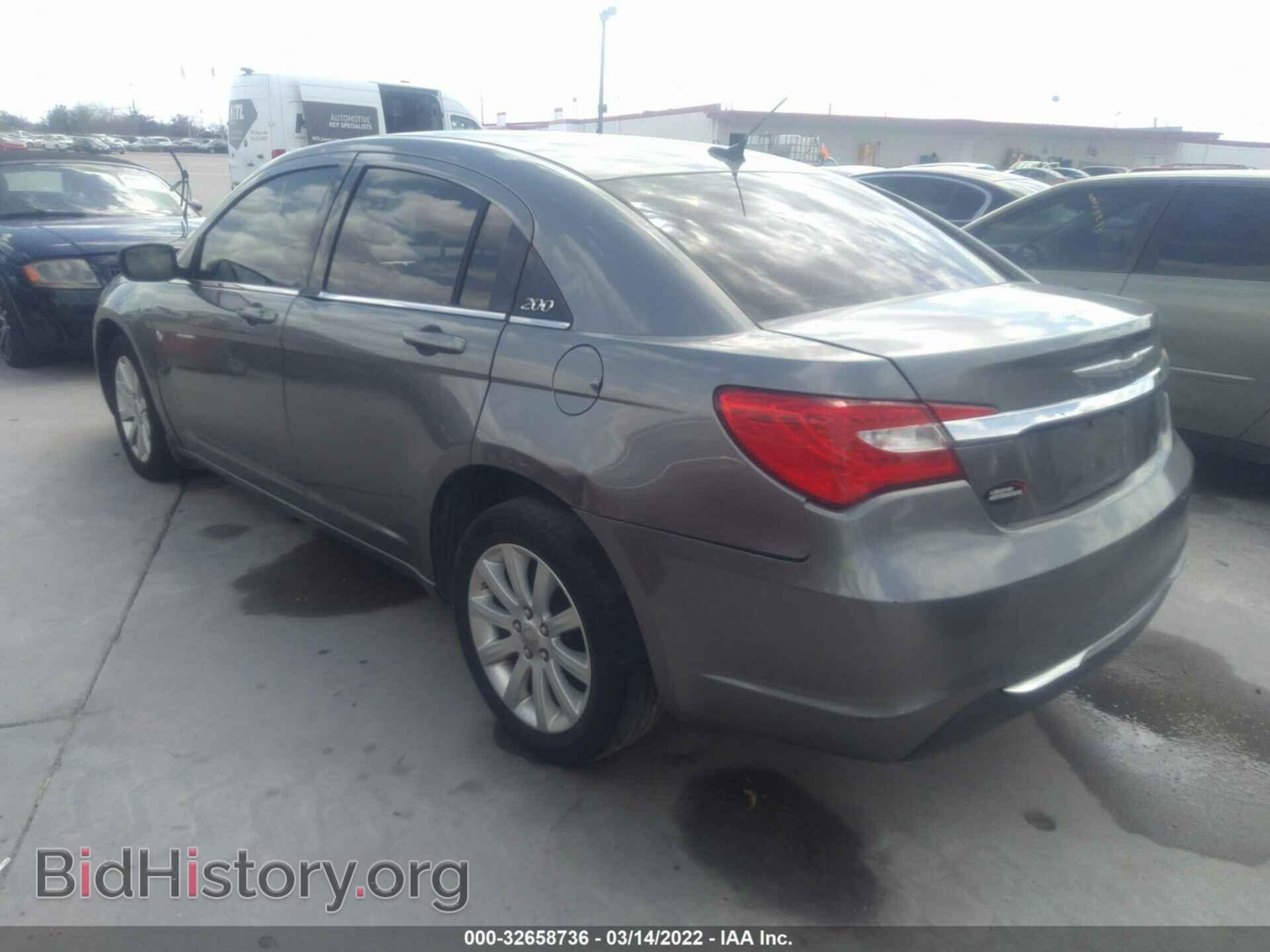 2012 CHRYSLER 200 - VIN: 1C3CCBBB2CN214630 - Фото 3