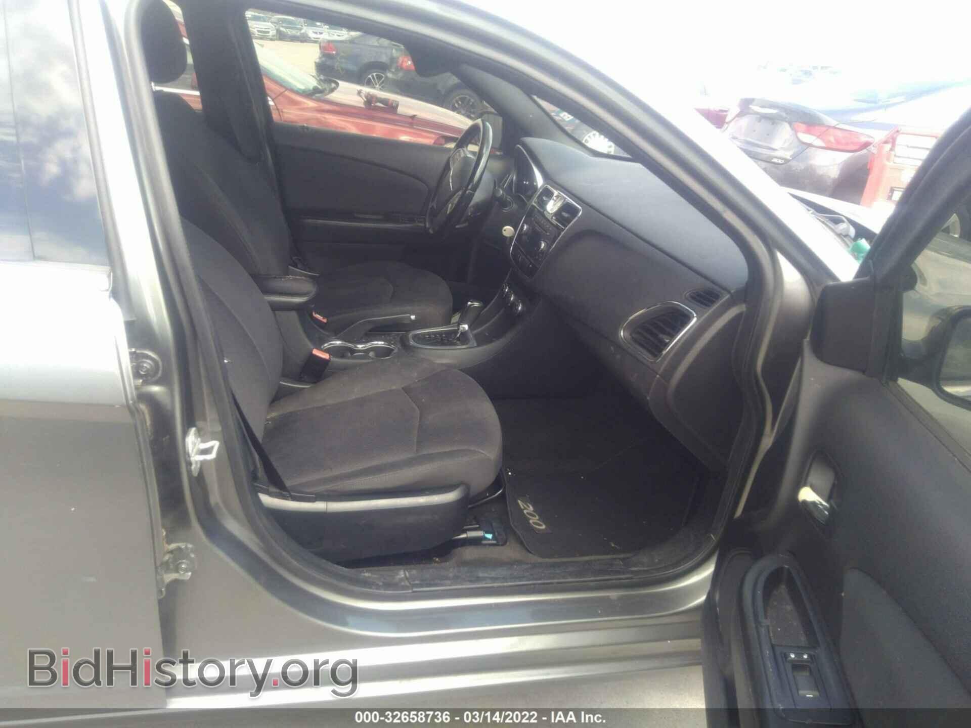 2012 CHRYSLER 200 - VIN: 1C3CCBBB2CN214630 - Фото 5
