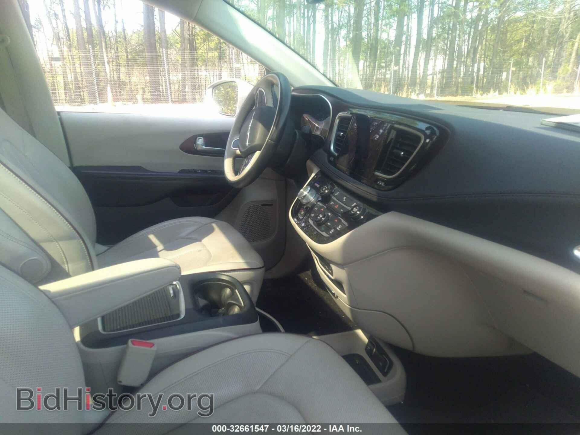 2017 CHRYSLER PACIFICA - VIN: 2C4RC1GG8HR762663 - Фото 5