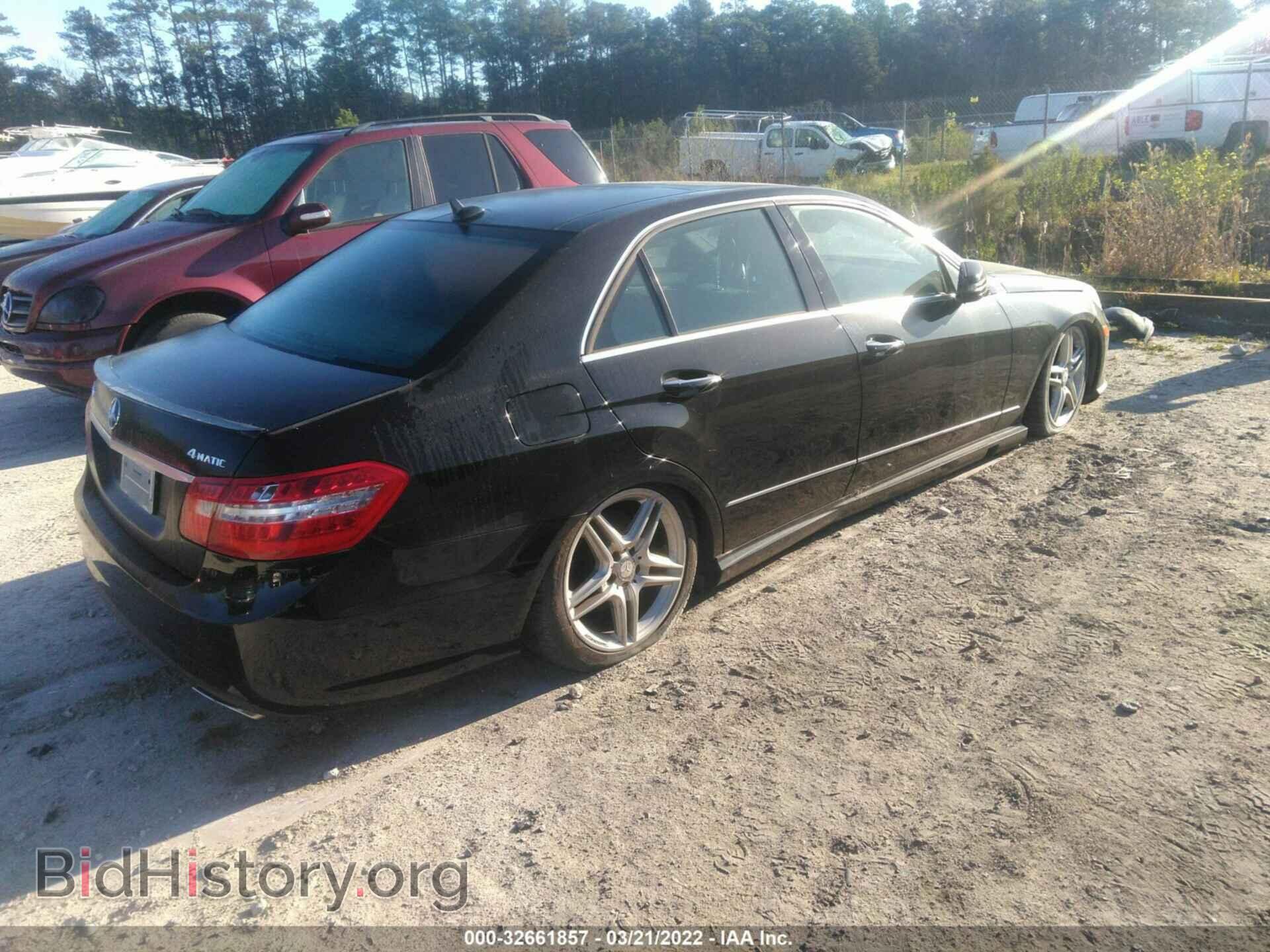 2011 MERCEDES-BENZ E-CLASS - VIN: WDDHF9AB2BA343708 - Фото 4