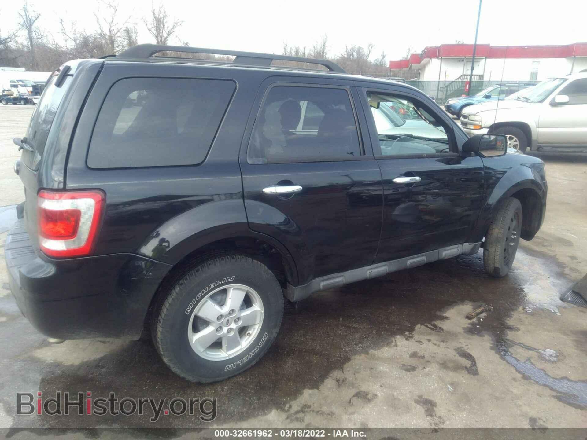 2010 FORD ESCAPE - VIN: 1FMCU9D70AKB80594 - Фото 4