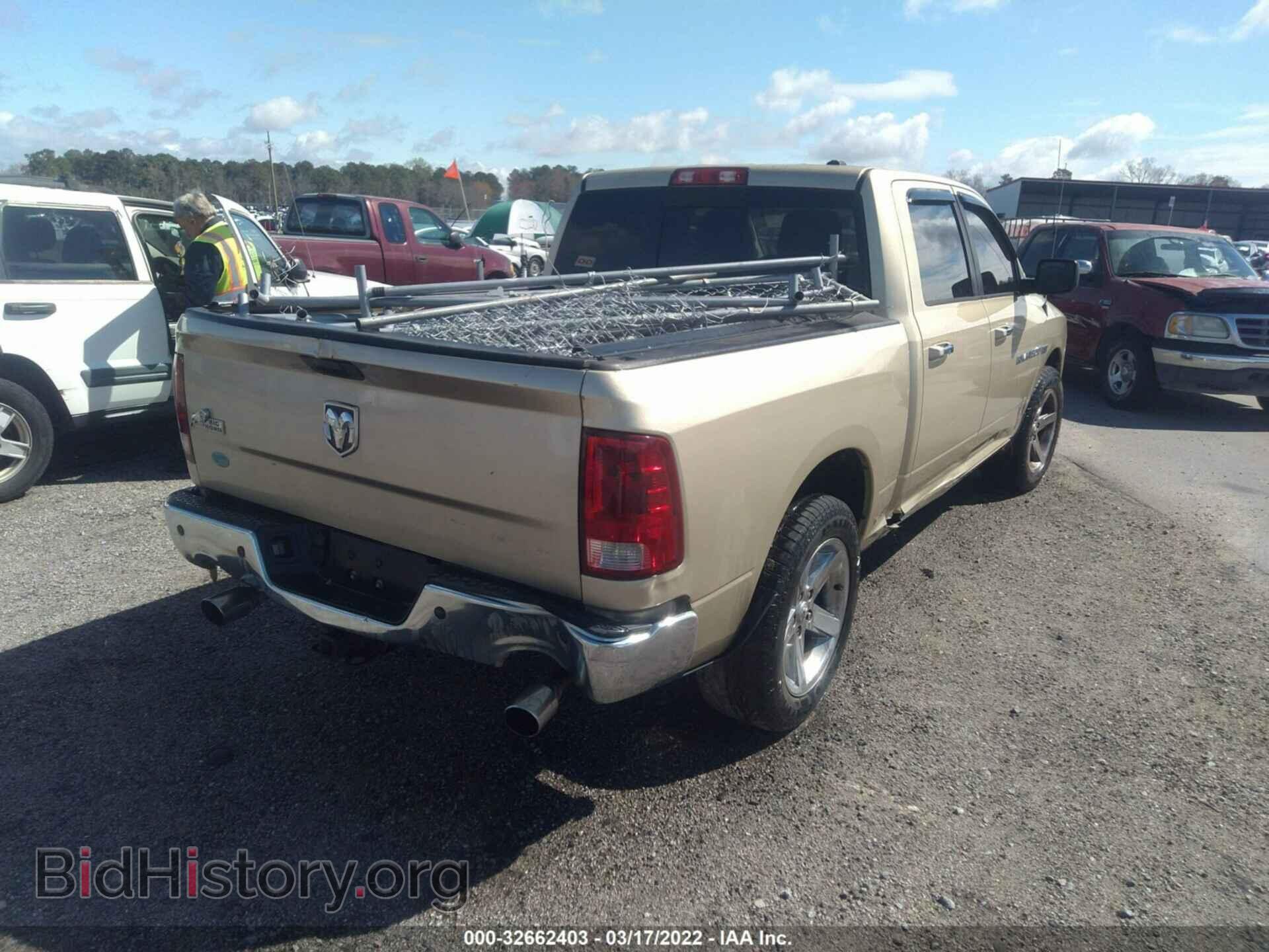 2011 RAM 1500 - VIN: 1D7RB1CTXBS656572 - Фото 4