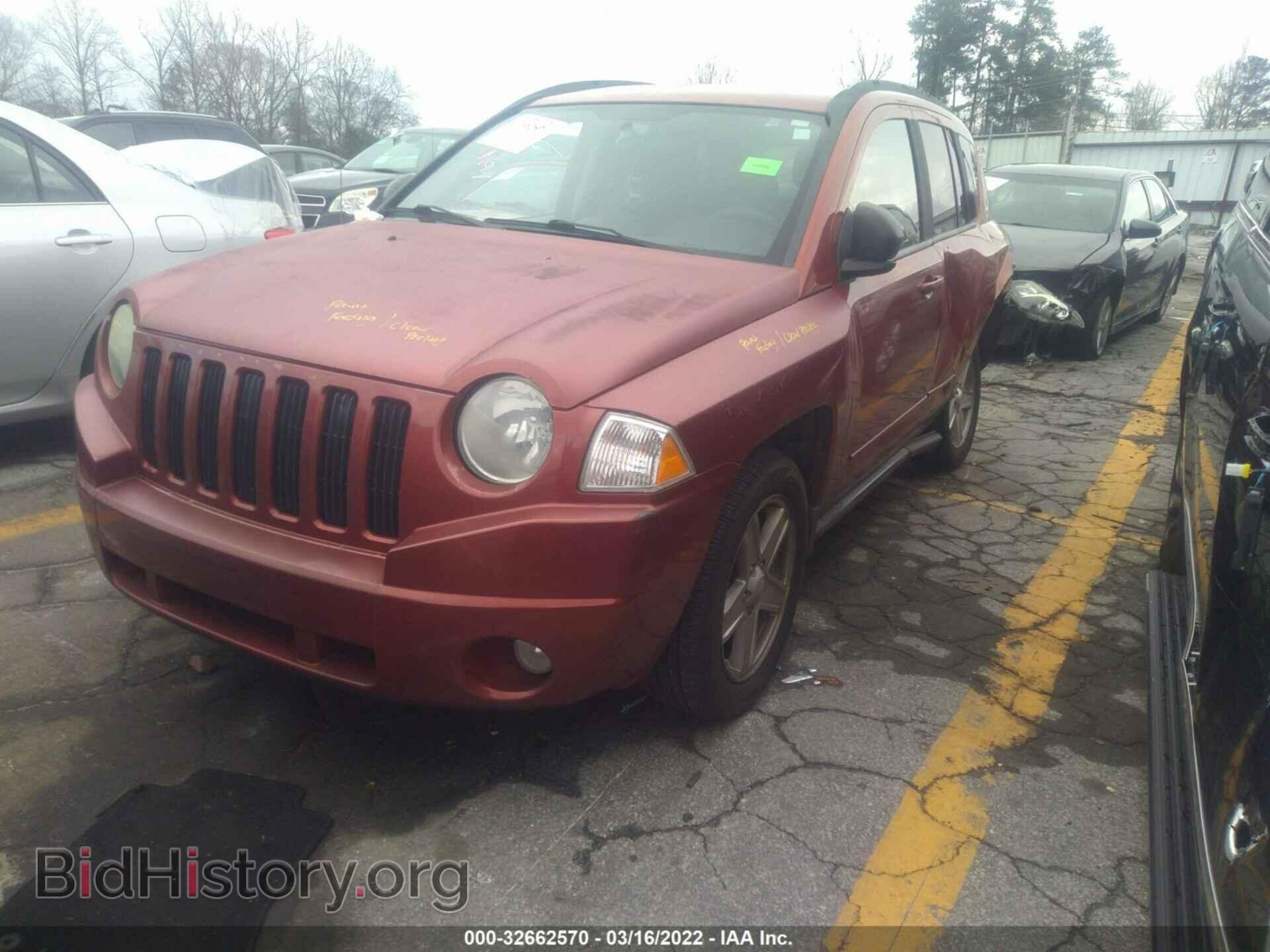 2010 JEEP COMPASS - VIN: 1J4NT4FB1AD578352 - Фото 2