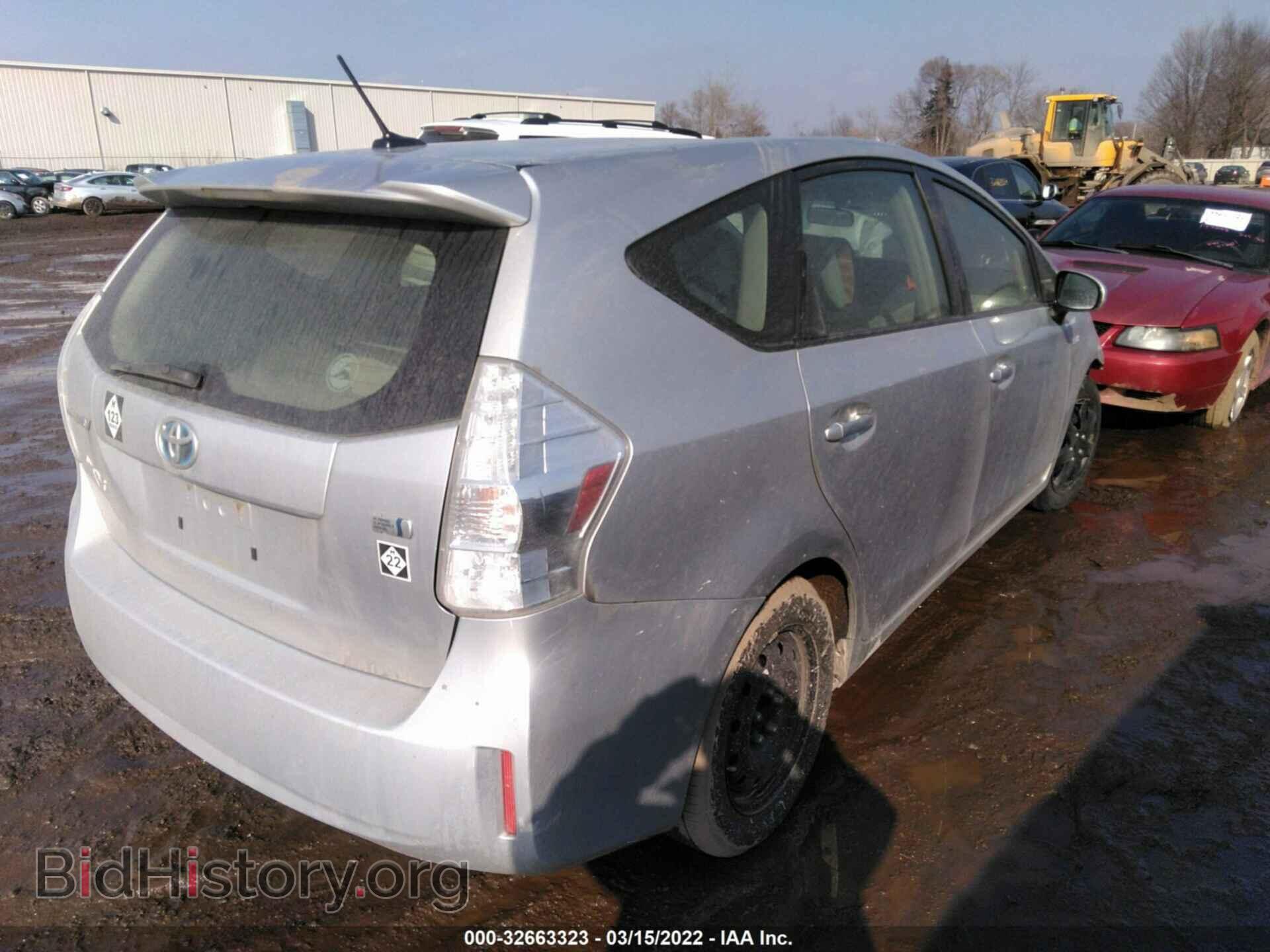 2014 TOYOTA PRIUS V - VIN: JTDZN3EU8E3323160 - Фото 4
