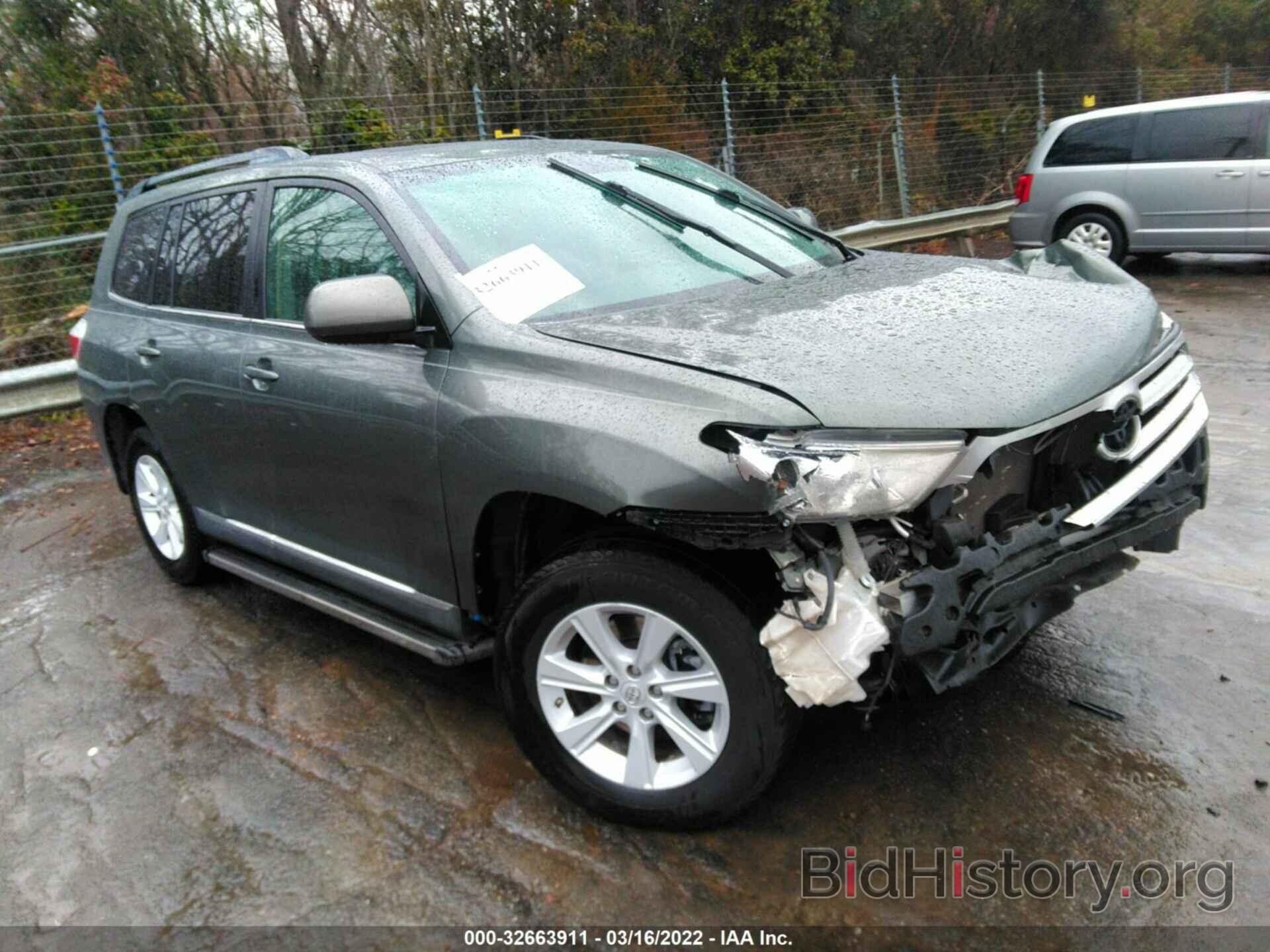 Photo 5TDZK3EH0DS131515 - TOYOTA HIGHLANDER 2013