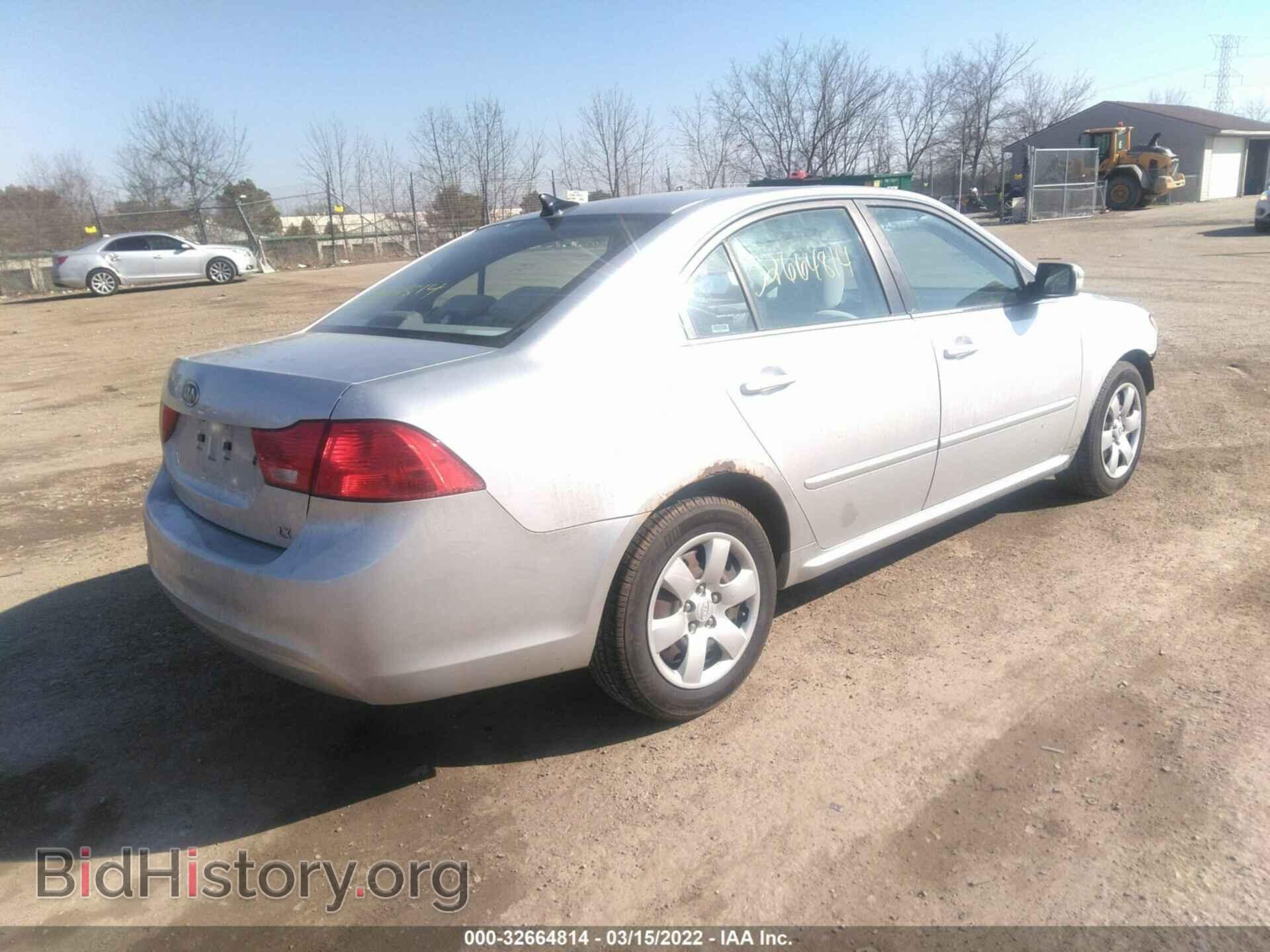 2010 KIA OPTIMA - VIN: KNAGG4A80A5374972 - Фото 4