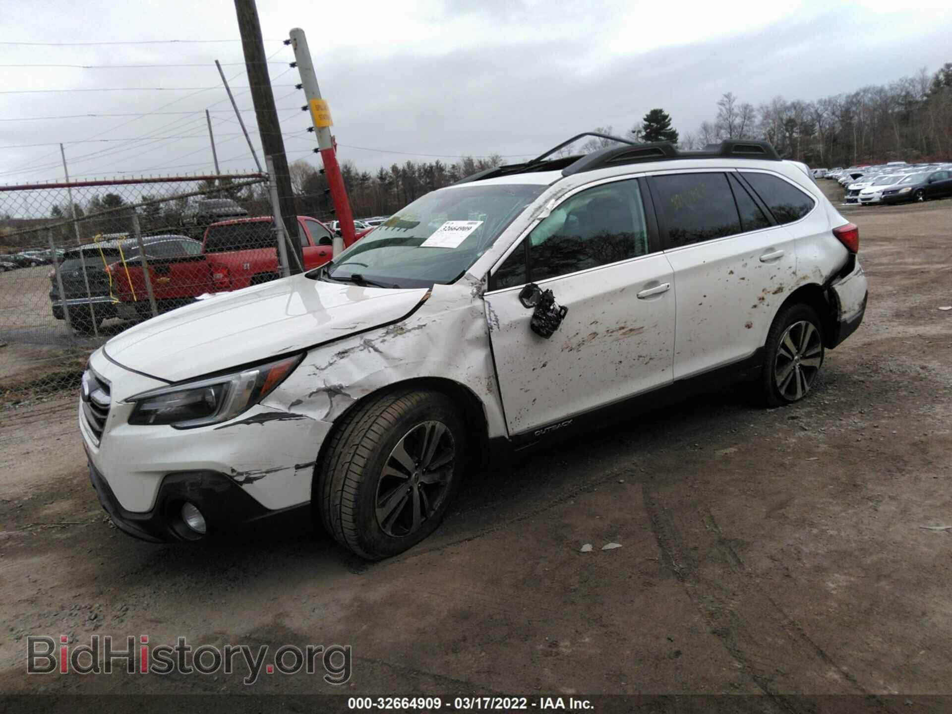 2018 SUBARU OUTBACK - VIN: 4S4BSANCXJ3240700 - Фото 2