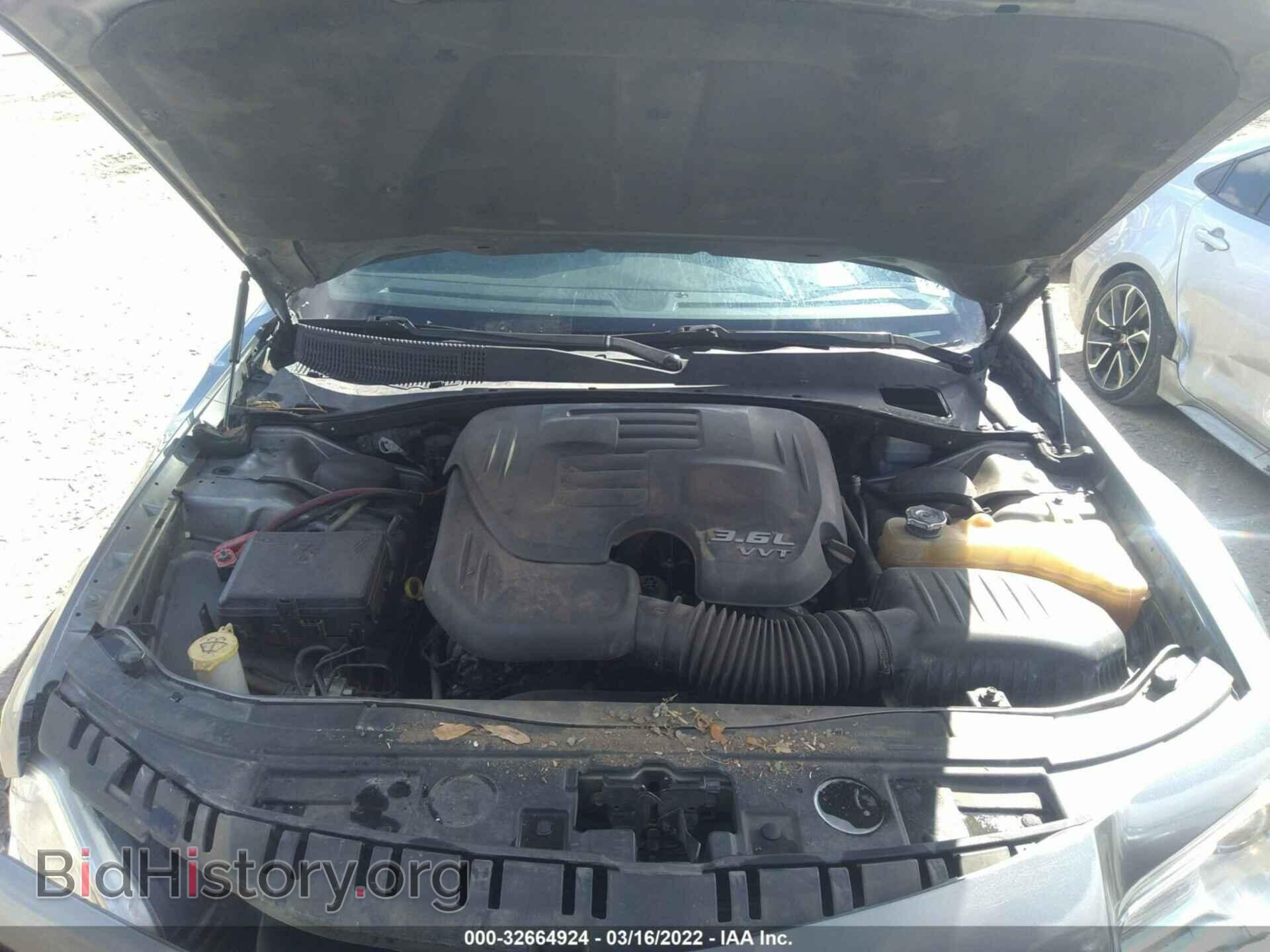 2012 CHRYSLER 300 - VIN: 2C3CCAAG2CH192001 - Photo 10