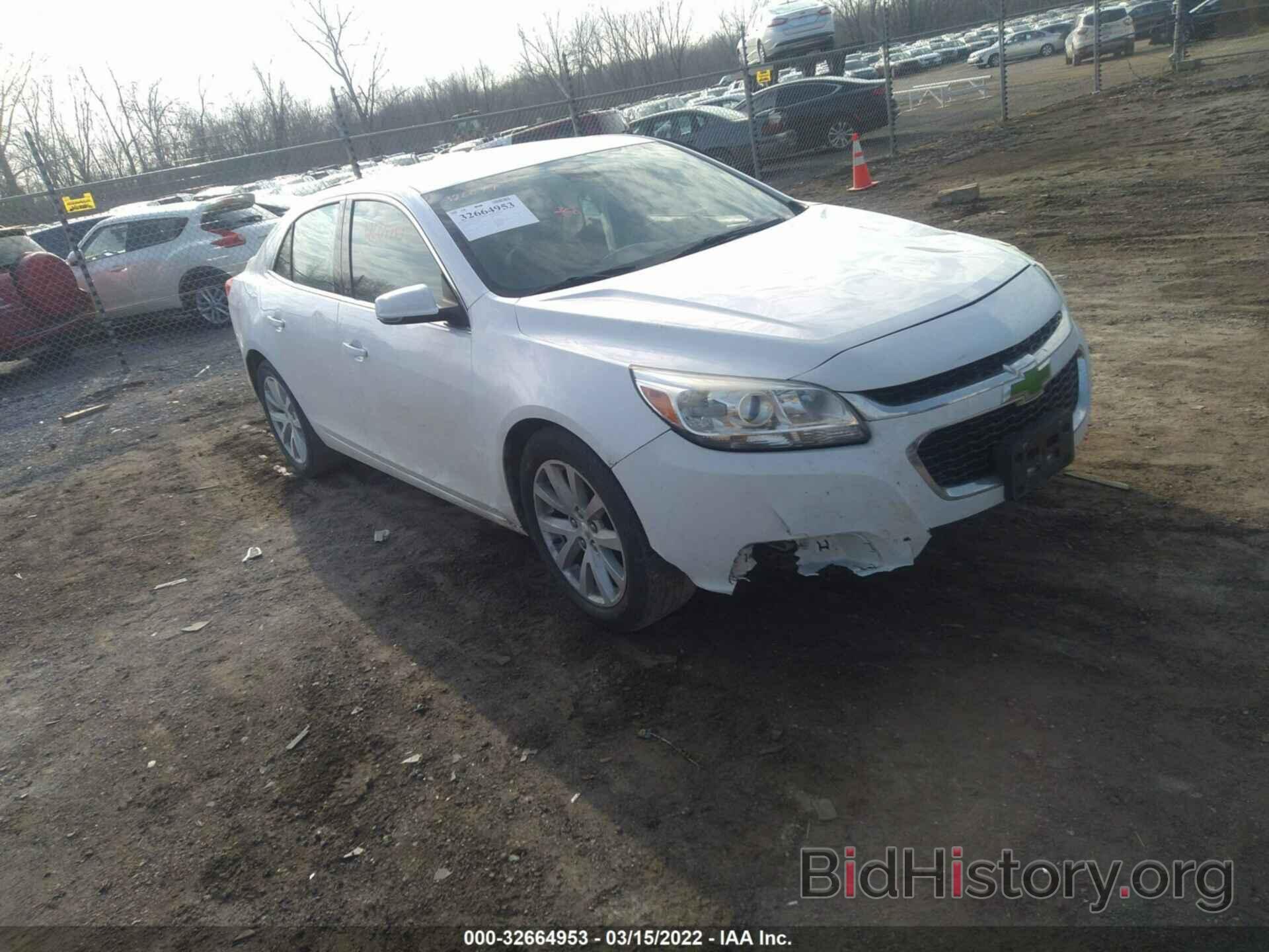 Photo 1G11E5SL2EF135990 - CHEVROLET MALIBU 2014