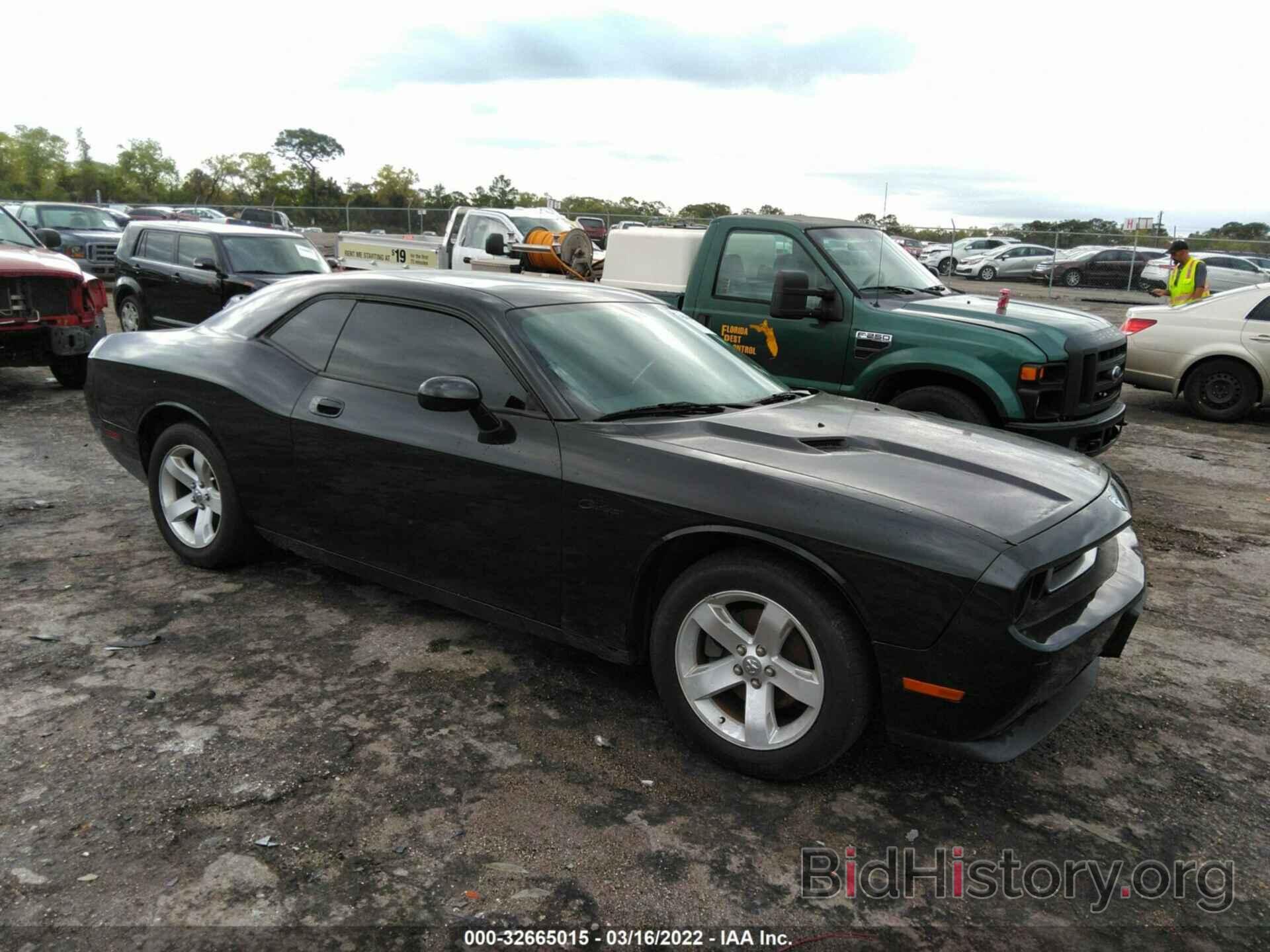 Photo 2B3CJ4DV5AH282349 - DODGE CHALLENGER 2010