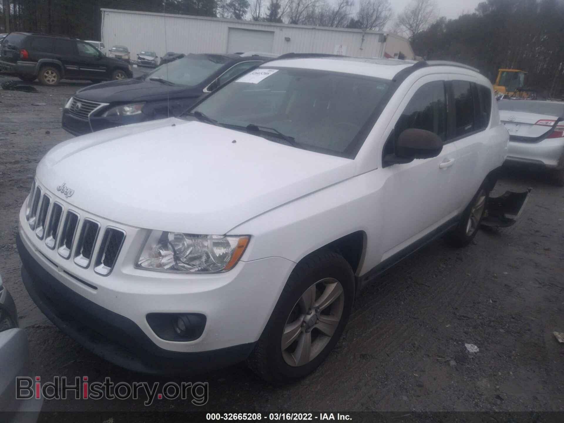 2011 JEEP COMPASS - VIN: 1J4NF1FB1BD251621 - Photo 2