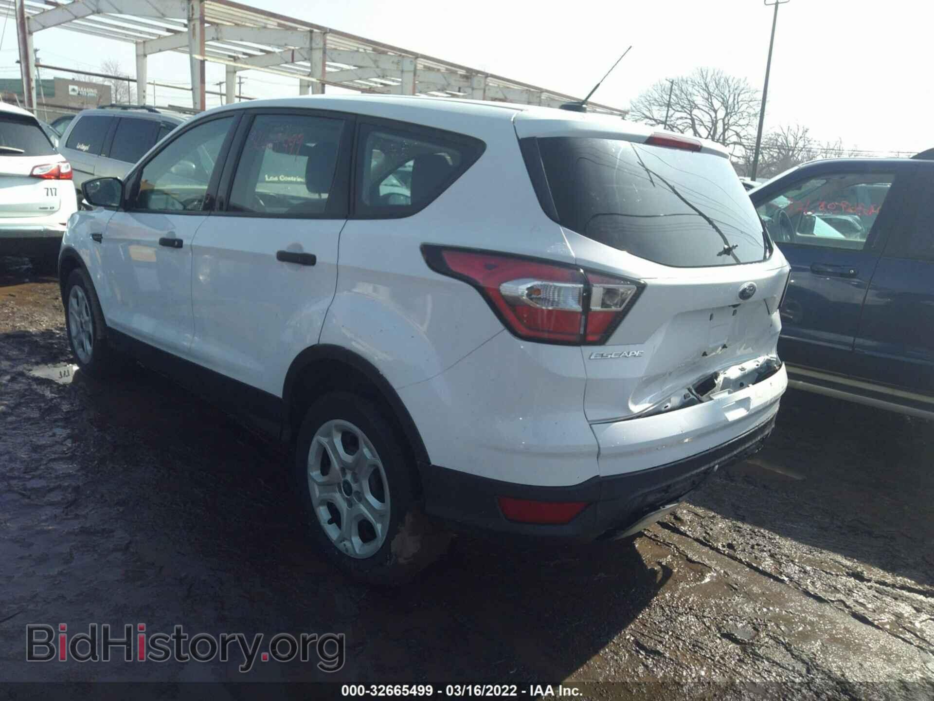2017 FORD ESCAPE - VIN: 1FMCU0F74HUC26449 - Фото 3