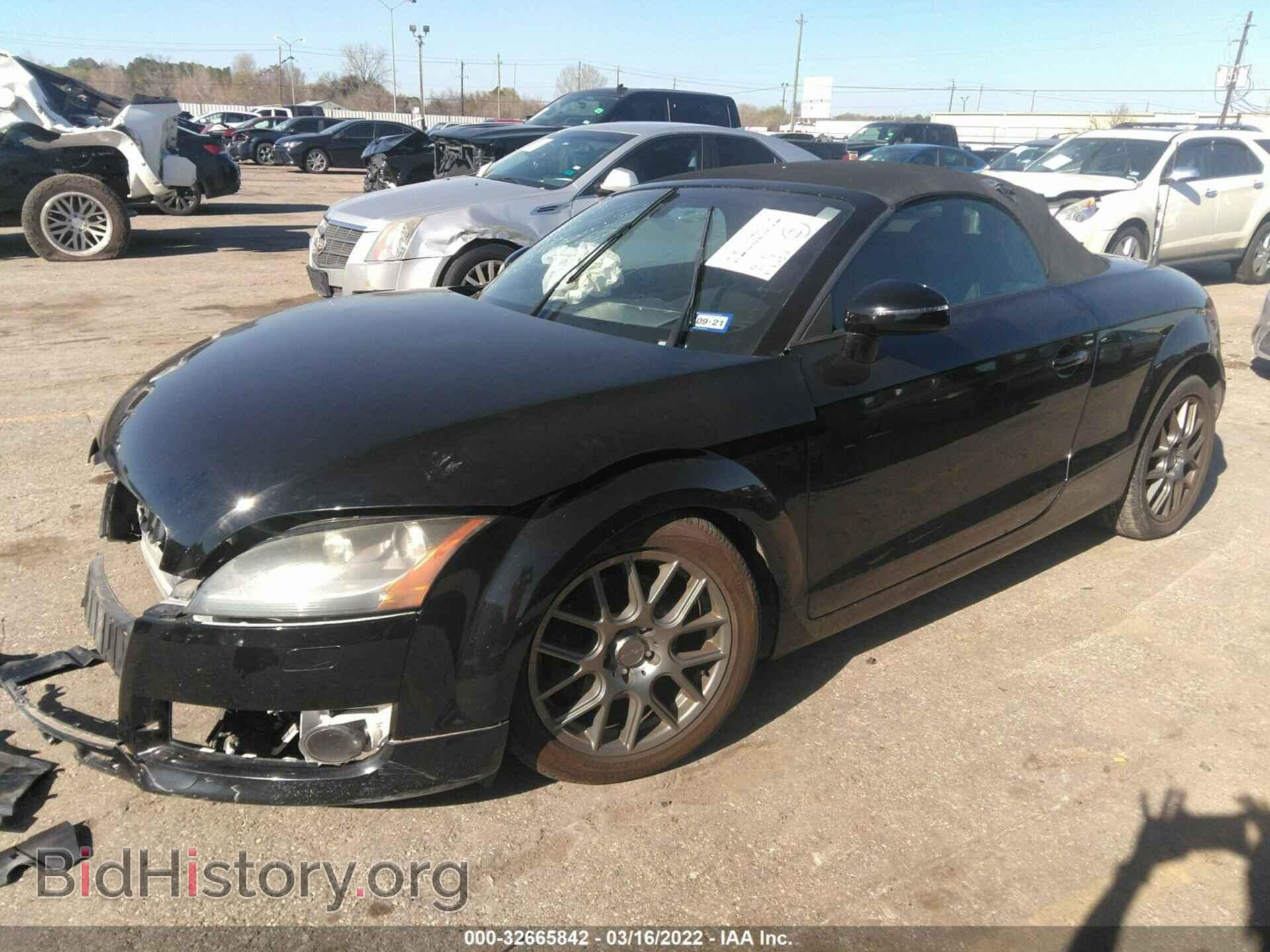 2009 AUDI TT - VIN: TRULF38J091014942 - Фото 2