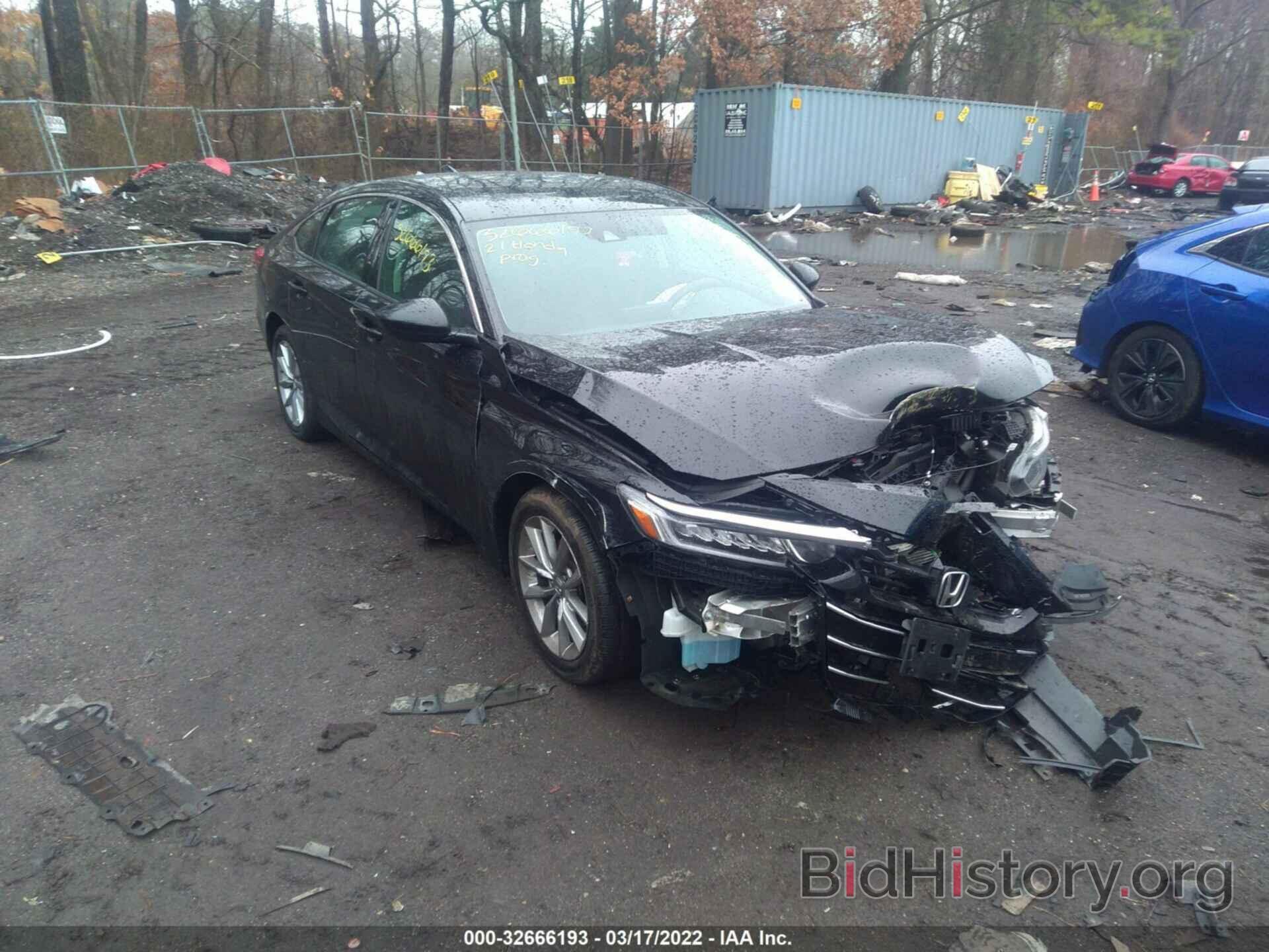 Photo 1HGCV1F12MA071383 - HONDA ACCORD SEDAN 2021