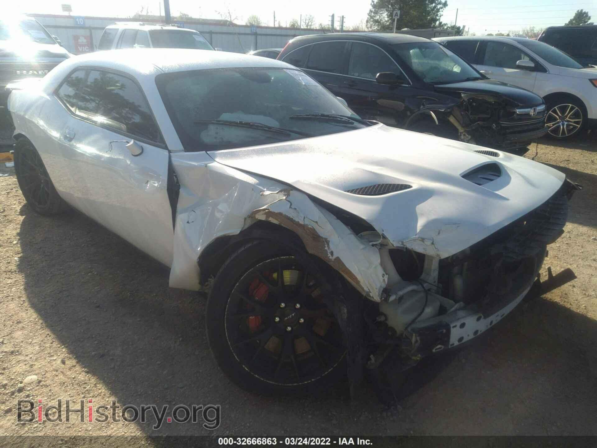Photo 2C3CDZC91GH142724 - DODGE CHALLENGER 2016