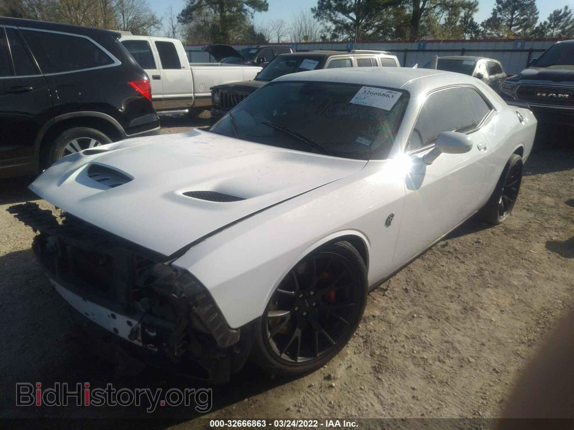 2016 DODGE CHALLENGER - VIN: 2C3CDZC91GH142724 - Photo 2