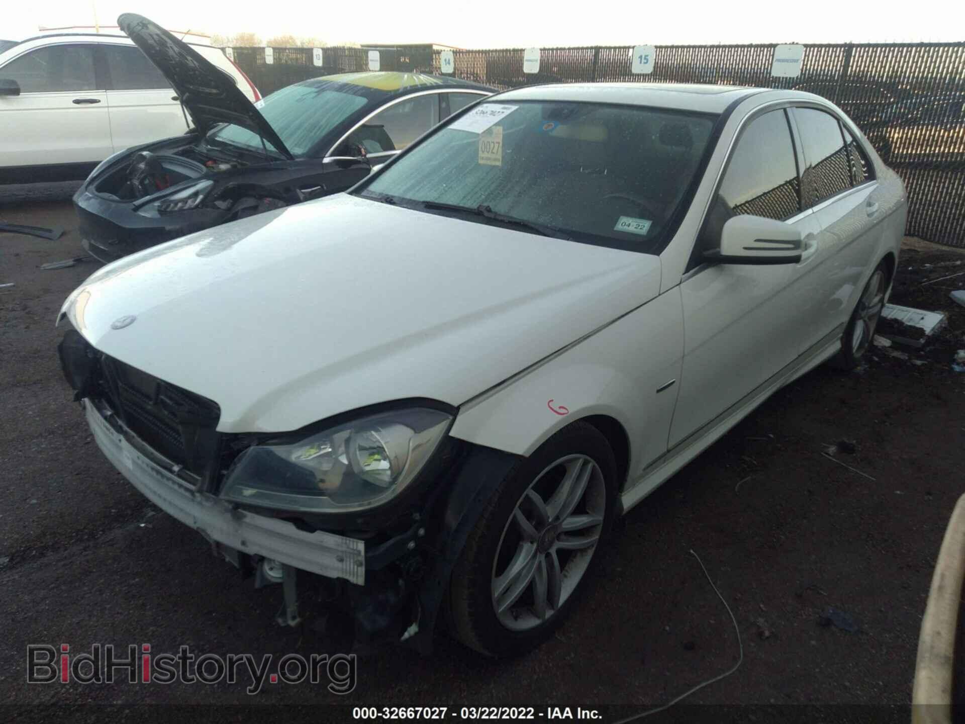 2012 MERCEDES-BENZ C-CLASS - VIN: WDDGF4HB3CA649919 - Фото 2