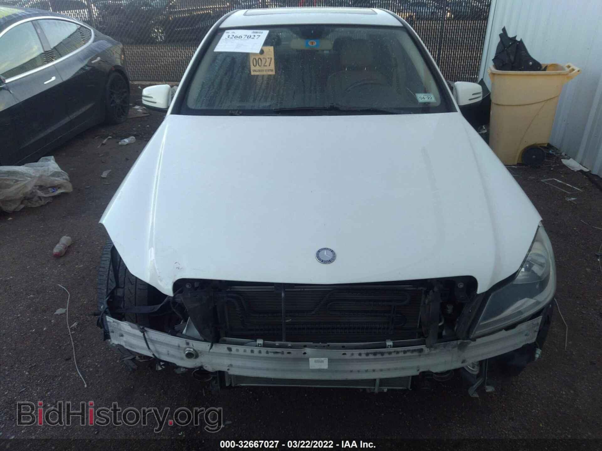 2012 MERCEDES-BENZ C-CLASS - VIN: WDDGF4HB3CA649919 - Фото 6