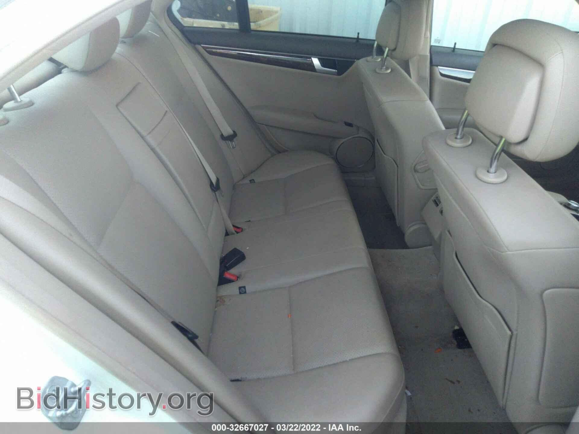 2012 MERCEDES-BENZ C-CLASS - VIN: WDDGF4HB3CA649919 - Фото 8