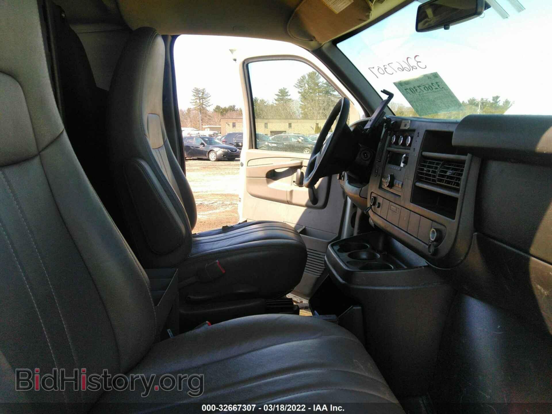 2013 CHEVROLET EXPRESS CARGO VAN - VIN: 1GCSGAFX5D1171941 - Photo 5