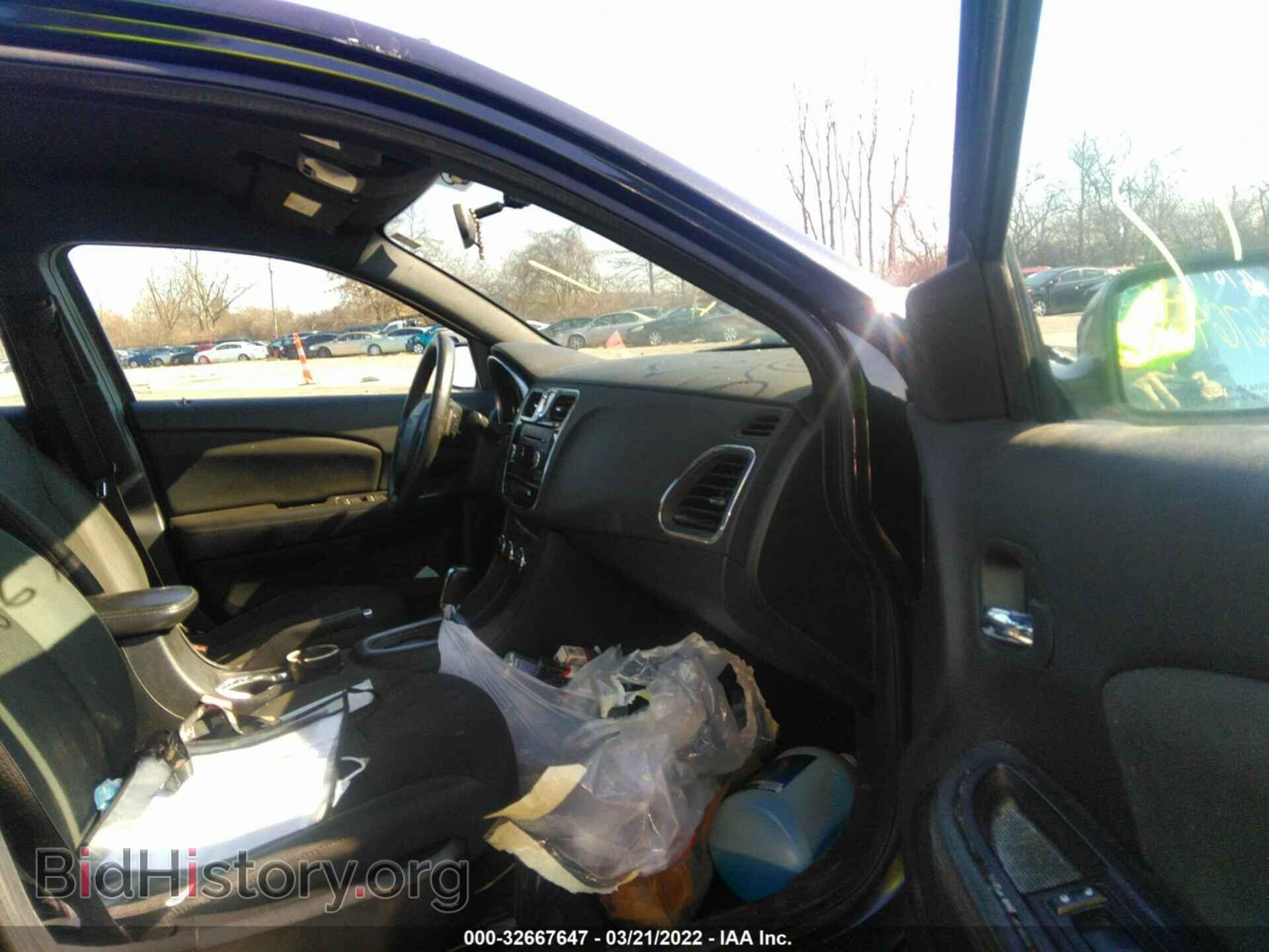 2011 CHRYSLER 200 - VIN: 1C3BC4FB7BN522683 - Photo 5