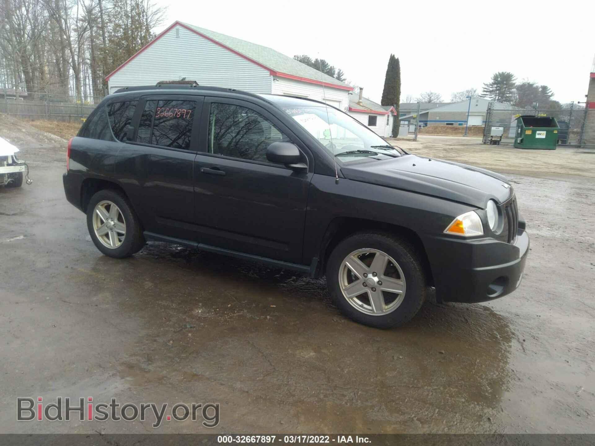 Photo 1J4NT1FB6AD646904 - JEEP COMPASS 2010
