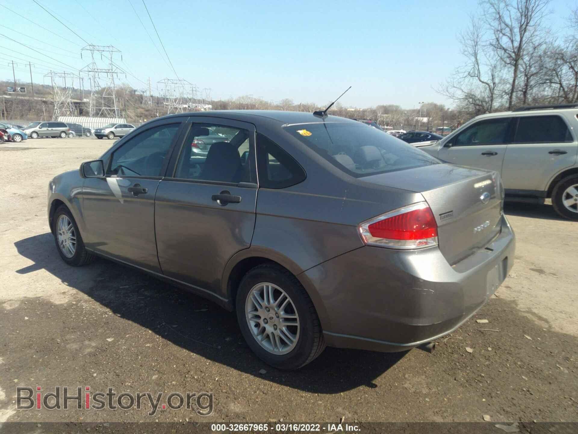 2011 FORD FOCUS - VIN: 1FAHP3FN4BW162576 - Фото 3