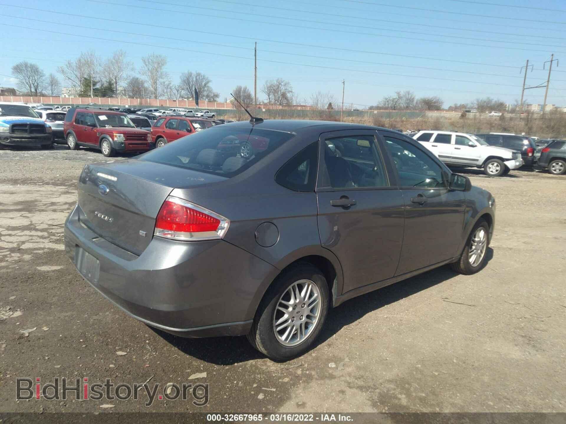 2011 FORD FOCUS - VIN: 1FAHP3FN4BW162576 - Фото 4