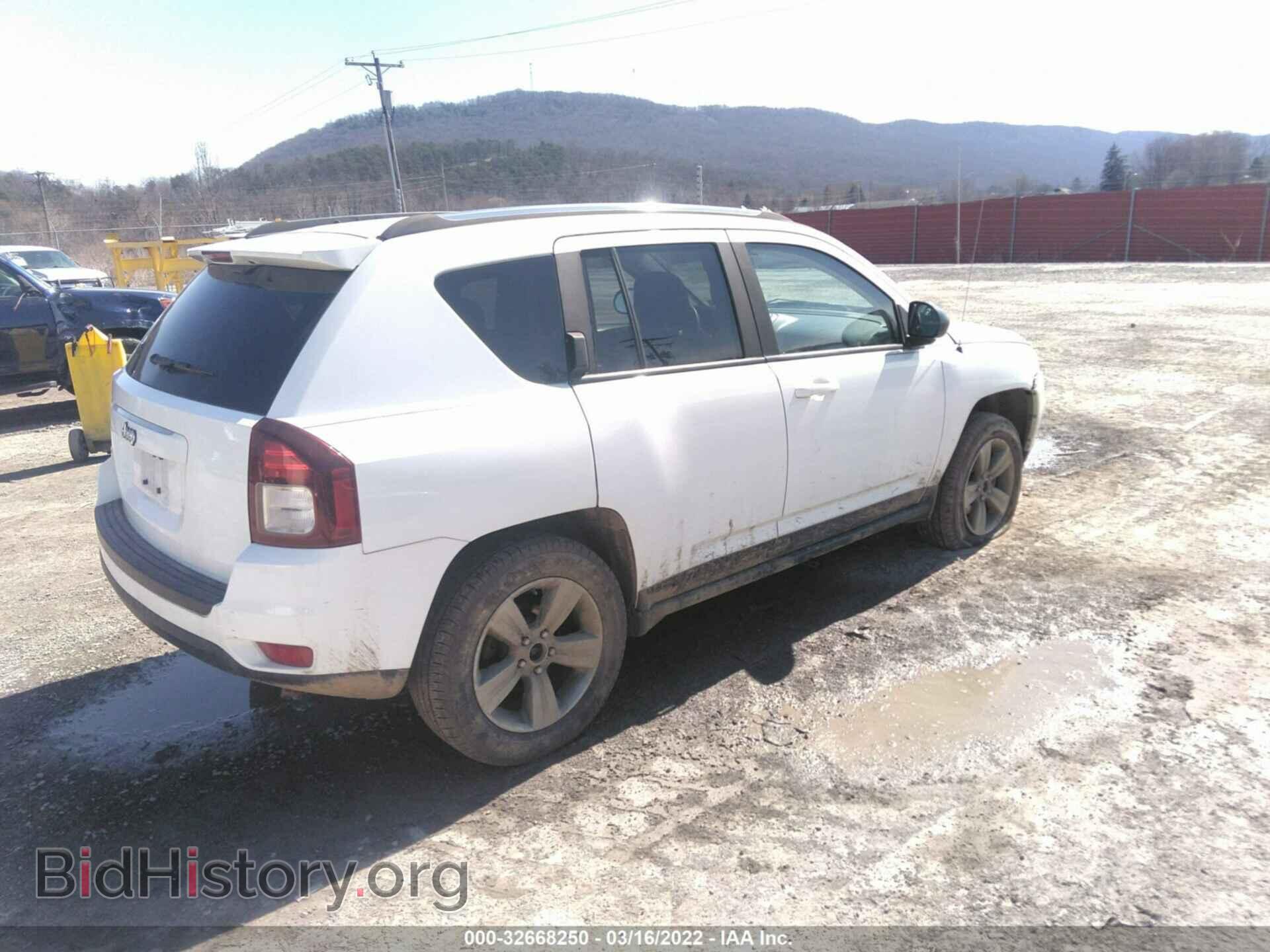 2015 JEEP COMPASS - VIN: 1C4NJDBB1FD108203 - Фото 4