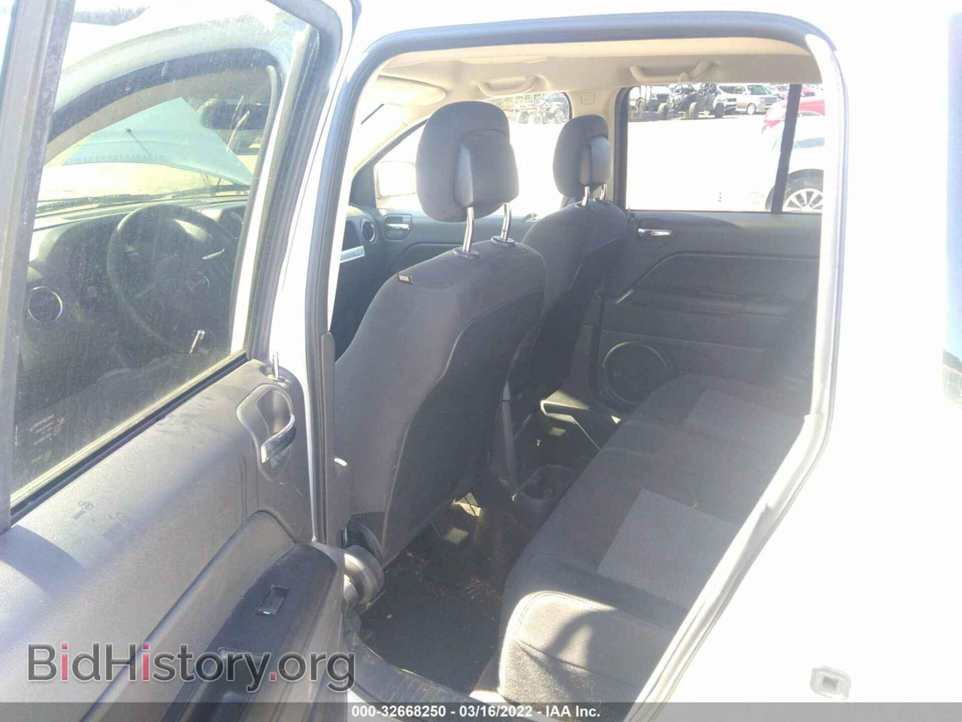 2015 JEEP COMPASS - VIN: 1C4NJDBB1FD108203 - Фото 8
